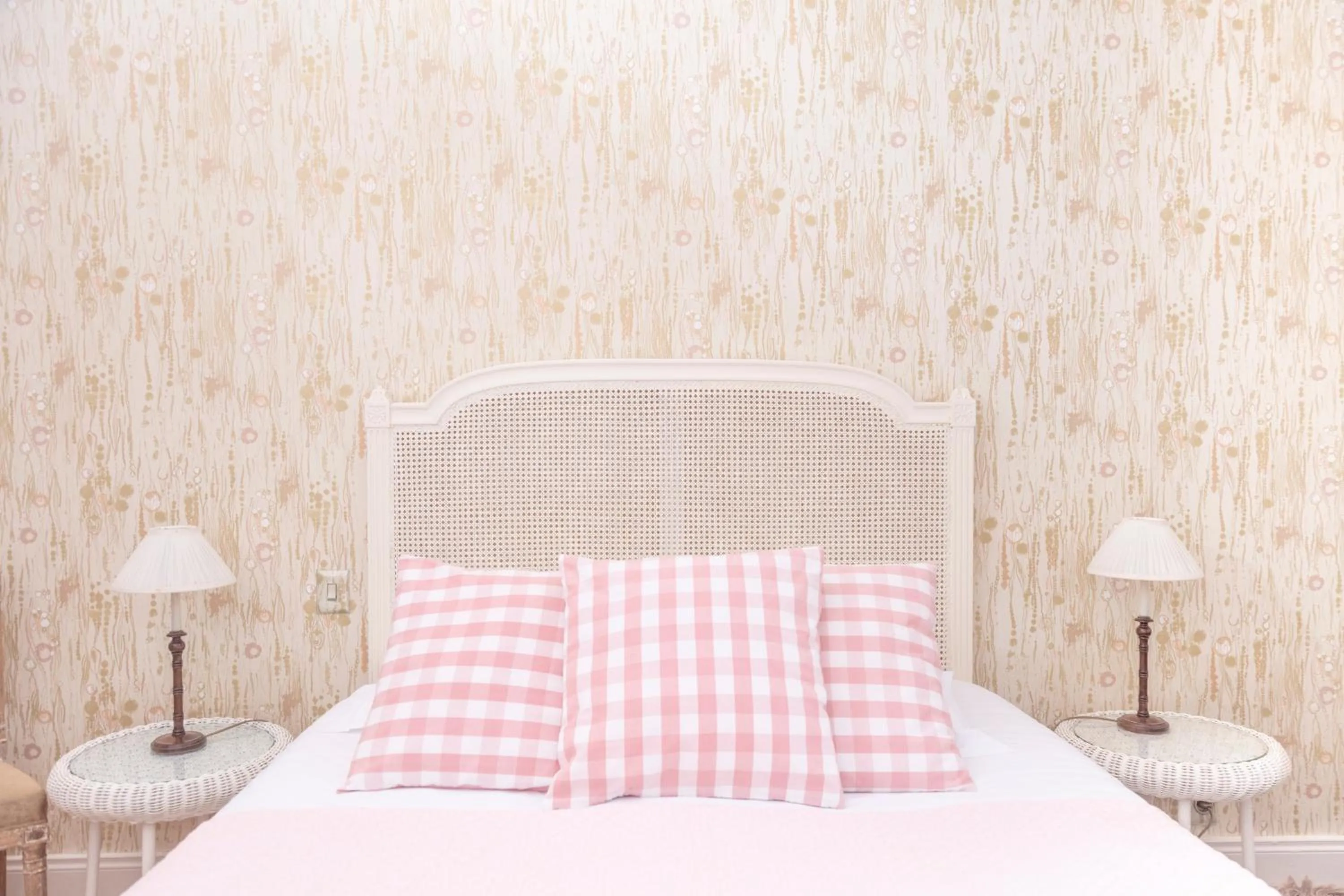 Bed in Château du Clair de Lune - Boutique Luxury Hotel