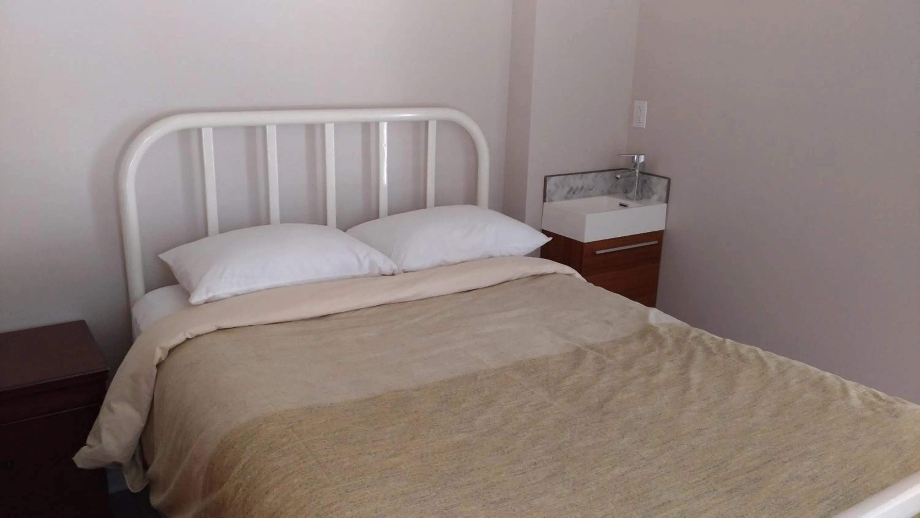 Bedroom, Bed in Les Appartements de La Bergeronnette