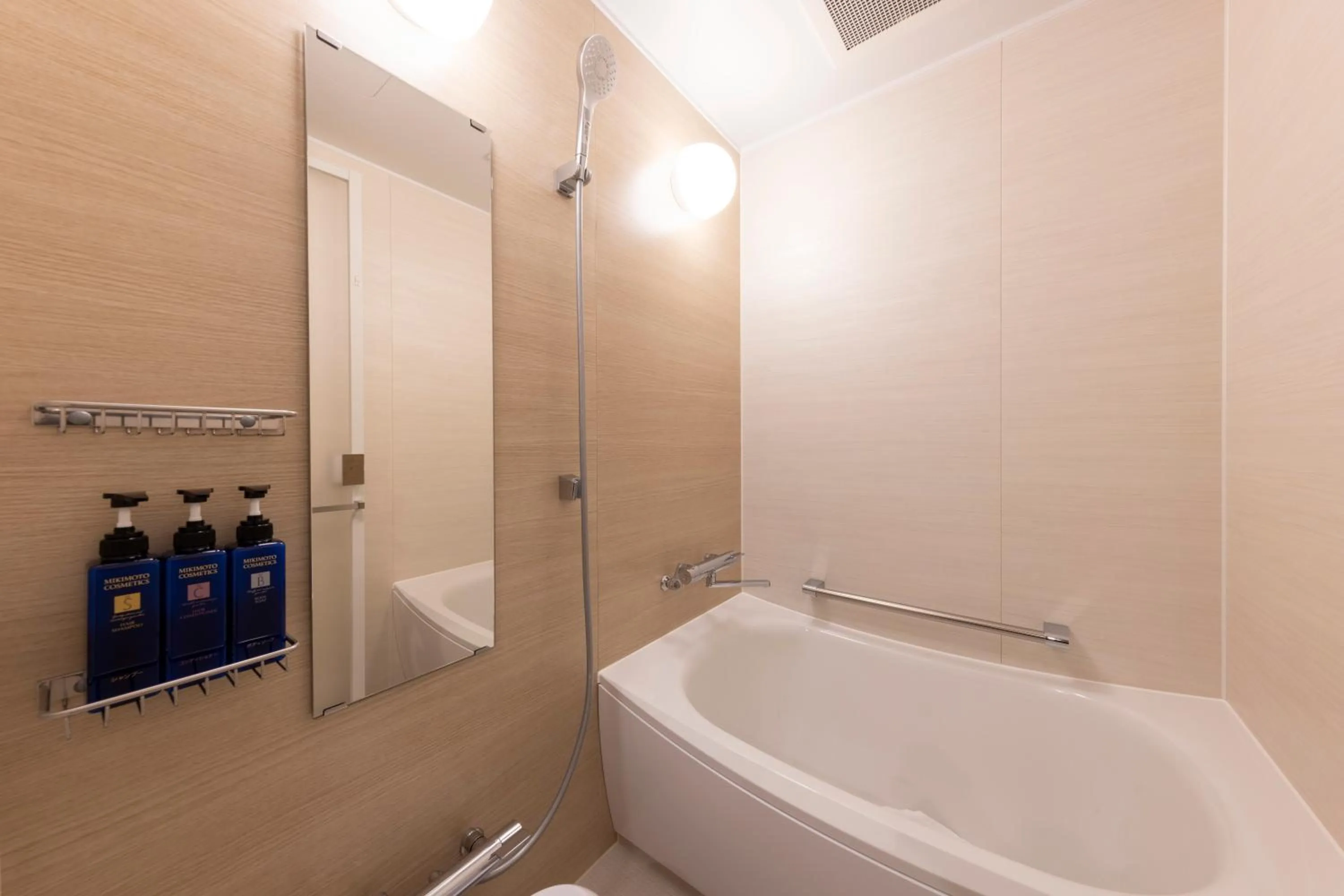 Photo of the whole room in Sanco Inn Iseshi-Ekimae Shikinoyu