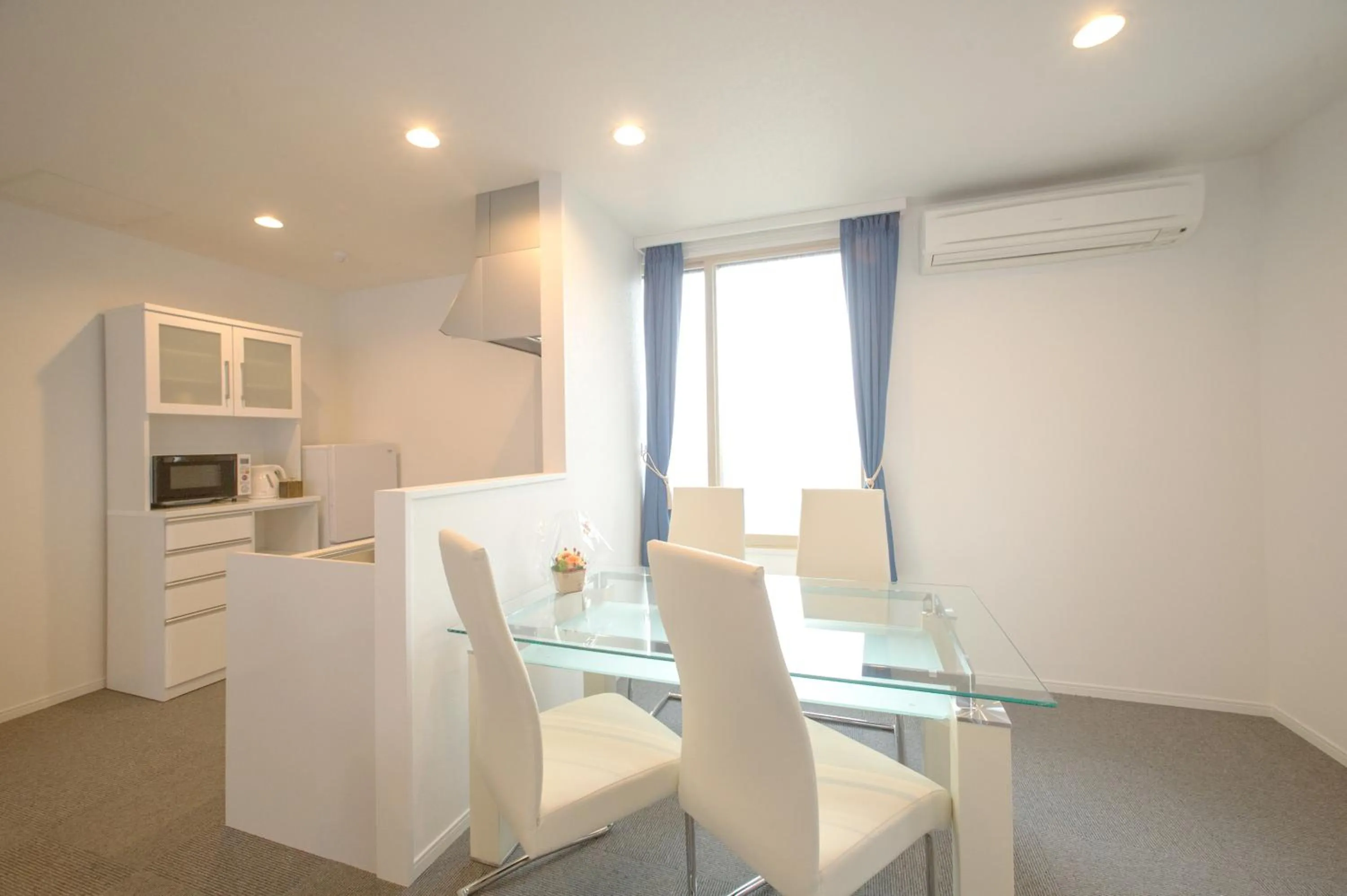 Photo of the whole room in Condominium Panoramique Motomachi