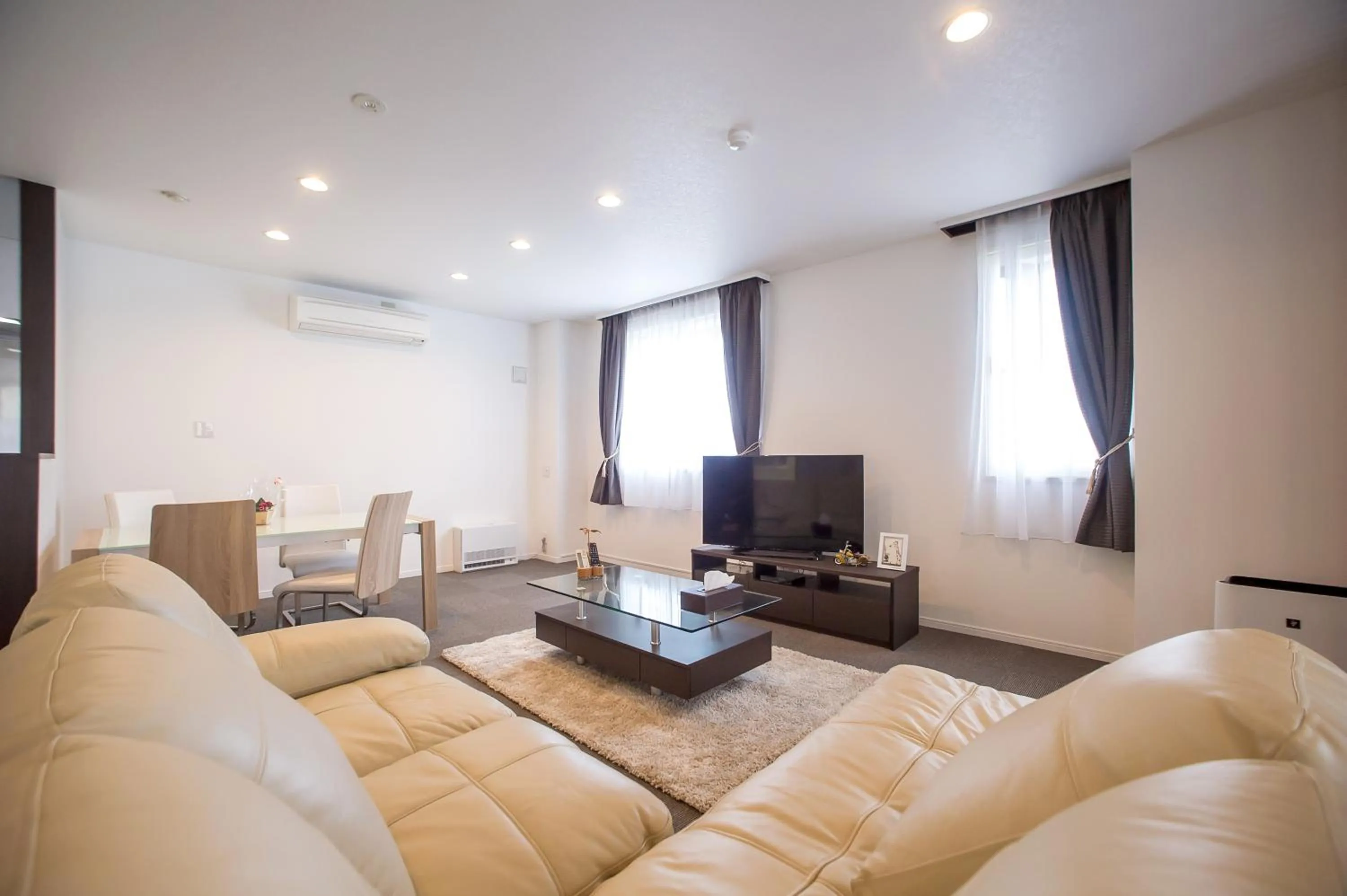 Photo of the whole room in Condominium Panoramique Motomachi