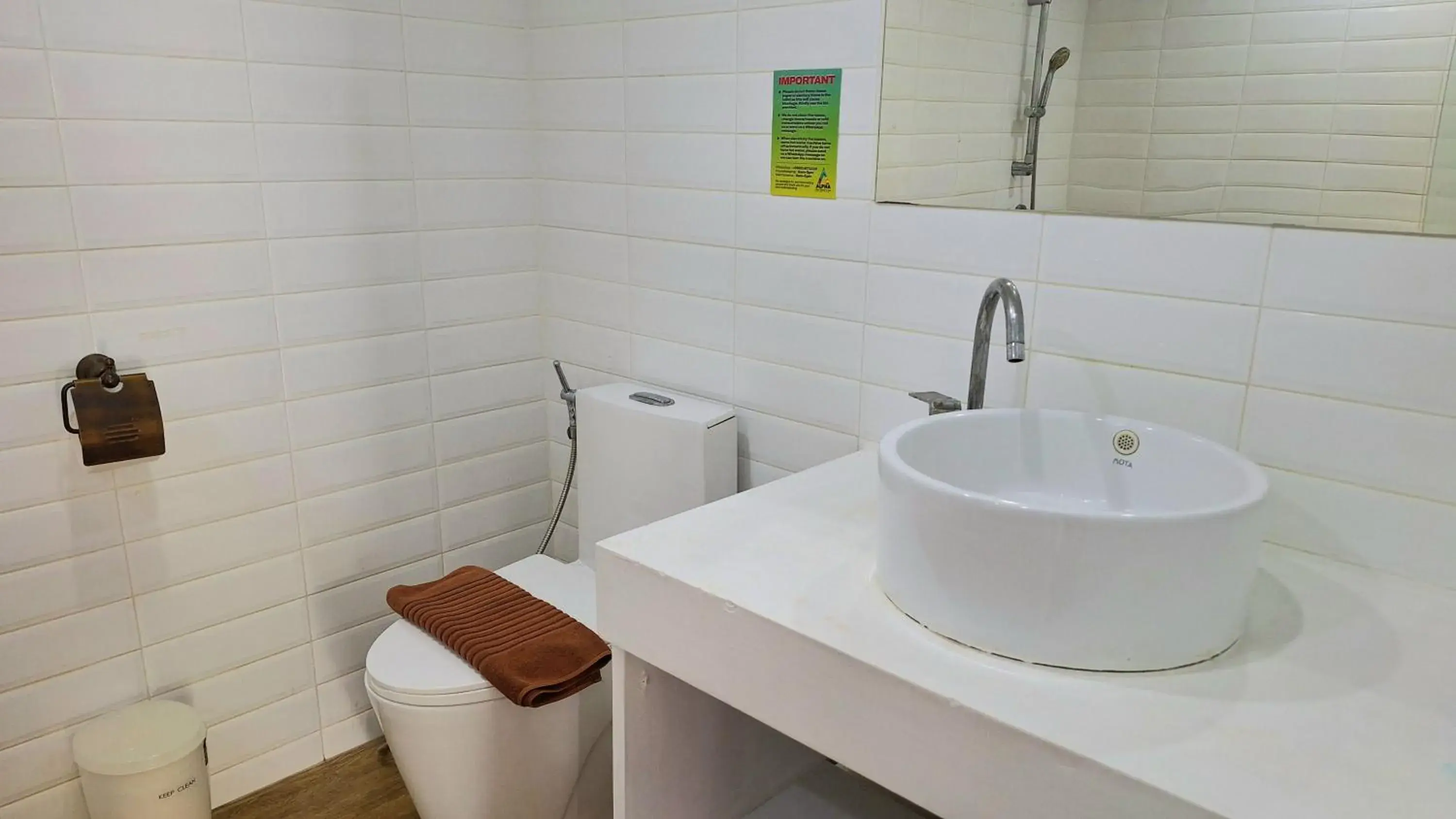 King Room with Lake View in Alpha Gay Resort & Spa - Men Only King Room with Lake View in Alpha Gay Resort & Spa - Men Only