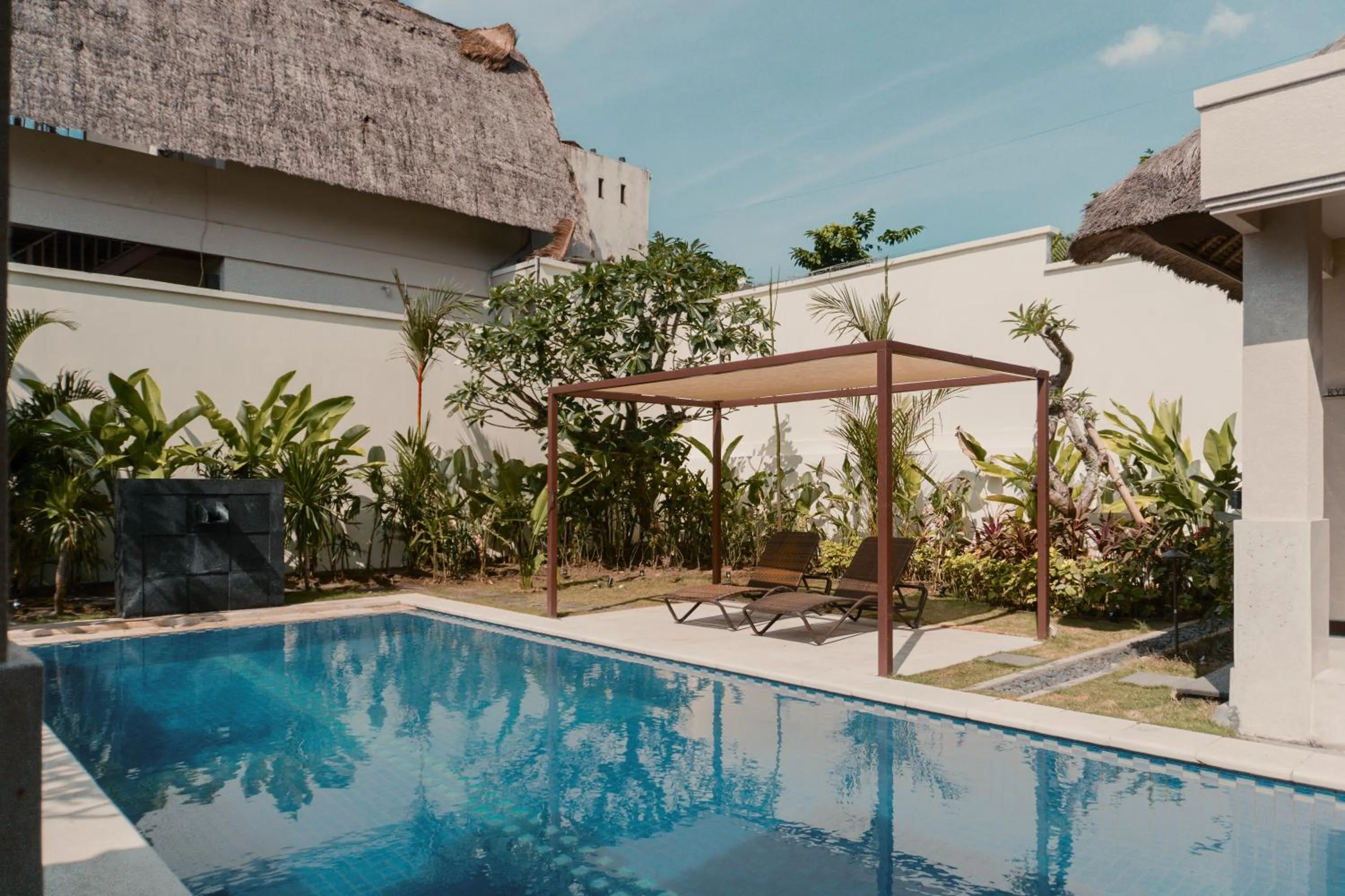 Swimming pool in Aruni Bali Jimbaran Boutique Villa
