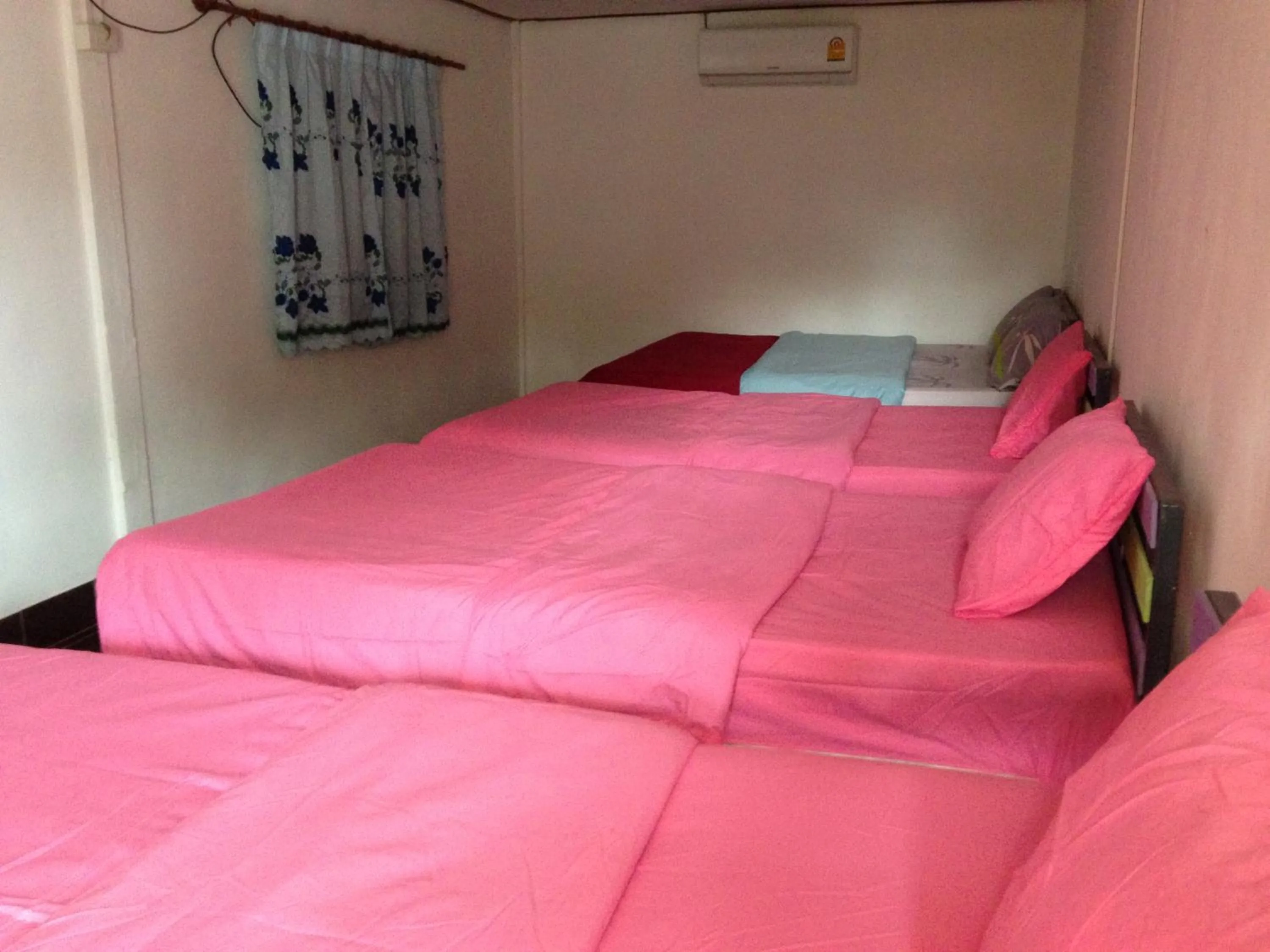 Bed in Areeya Resort