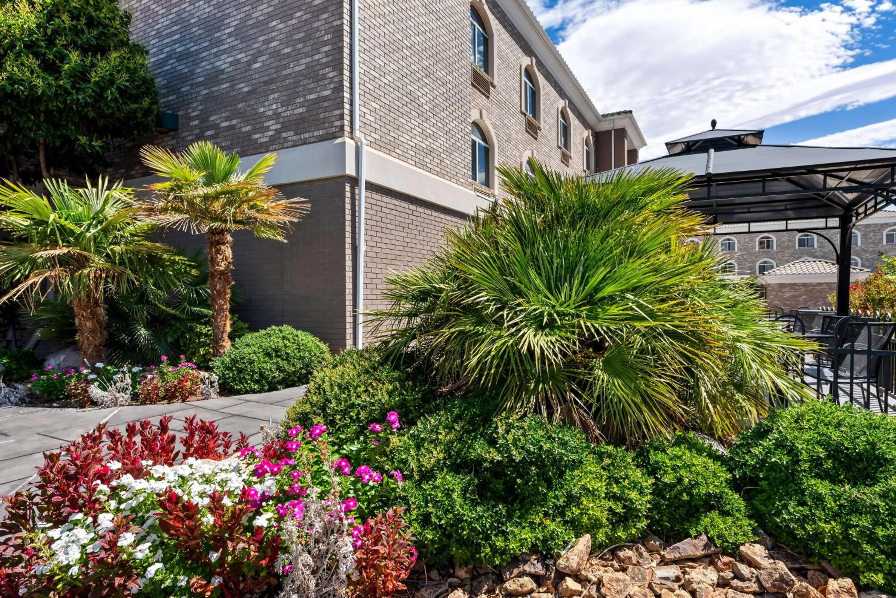 Property building in Best Western Plus Abbey Inn