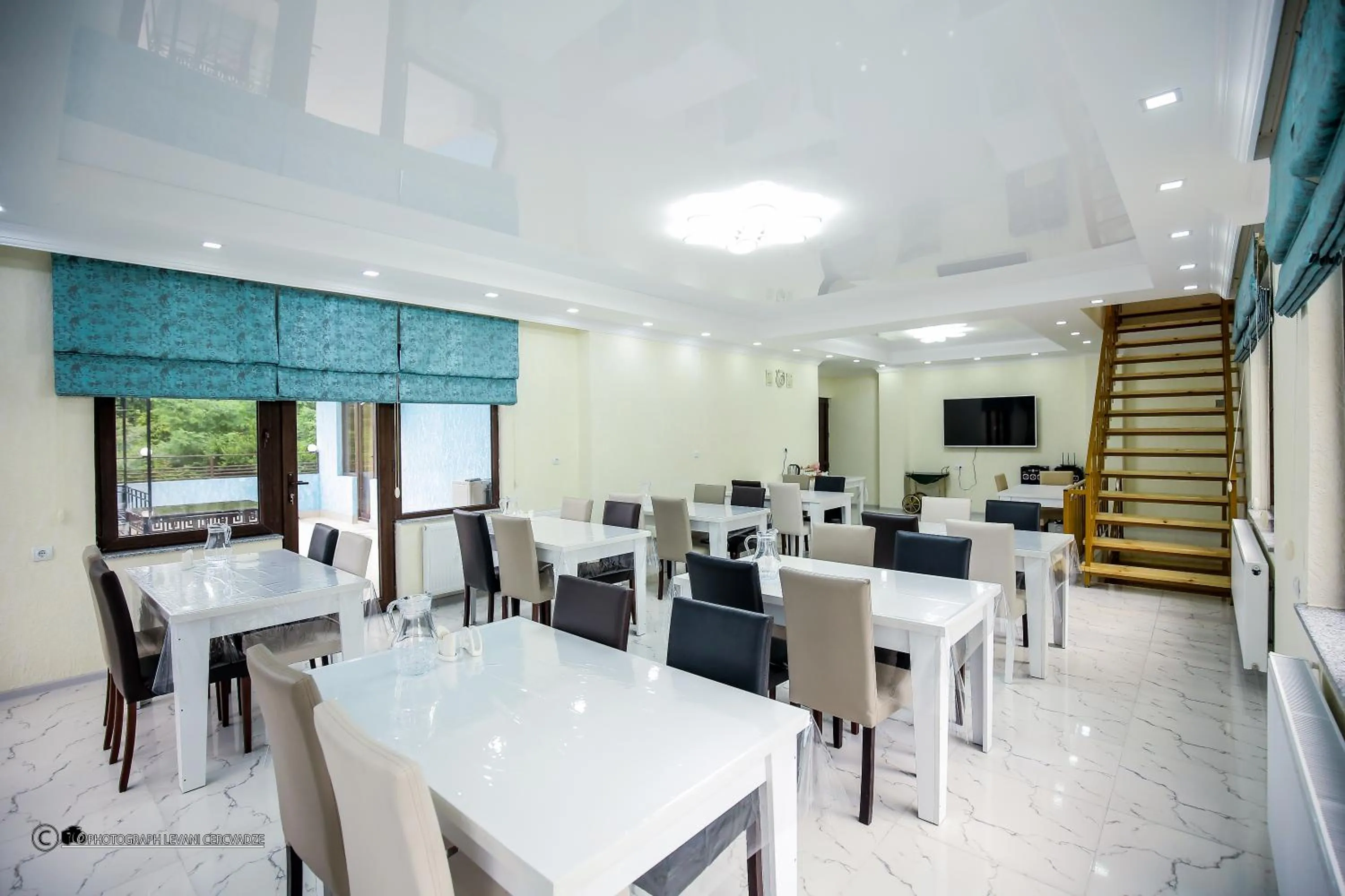 Dining area in Hotel Balcony