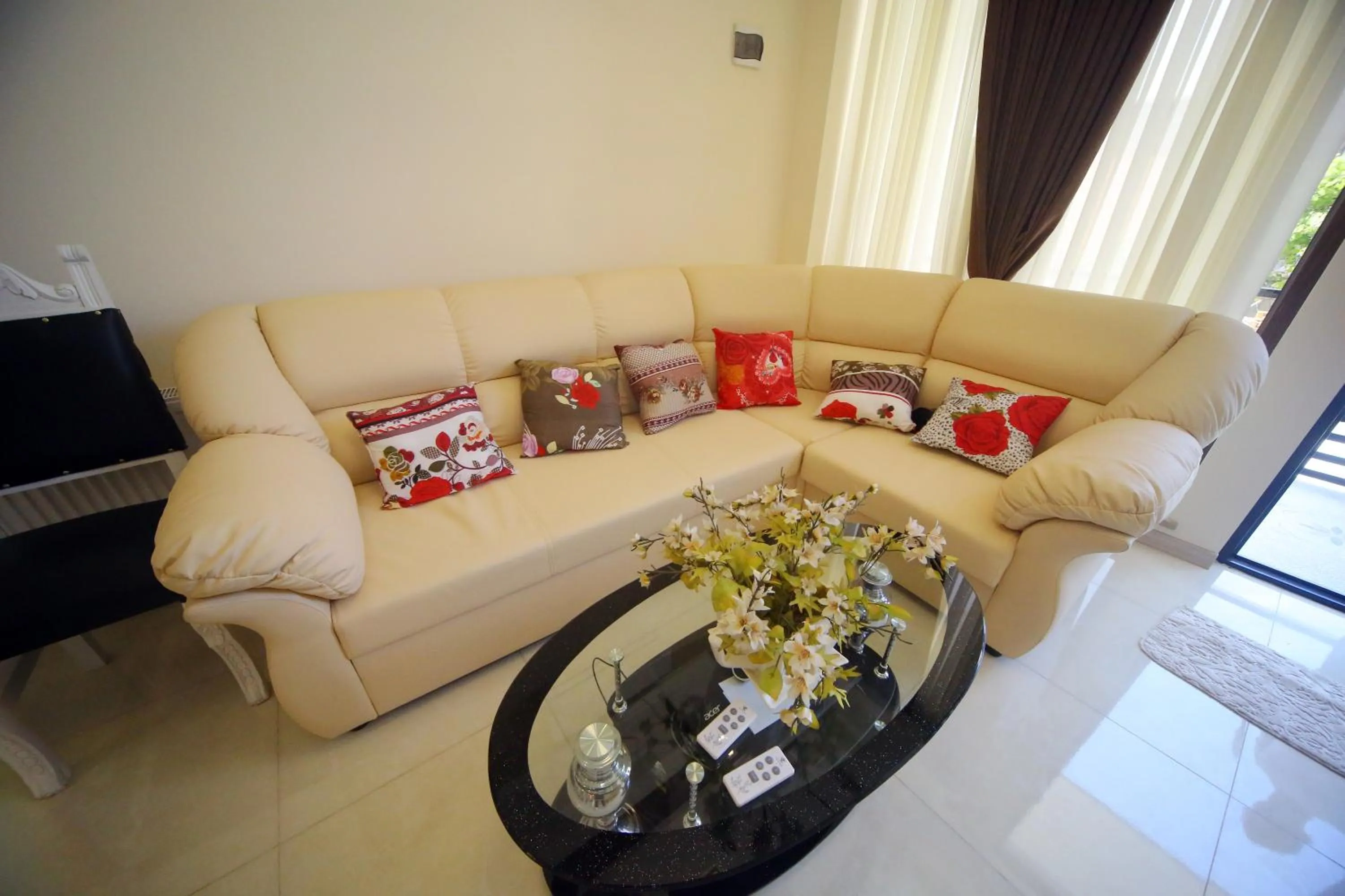Dining area in Hotel Balcony