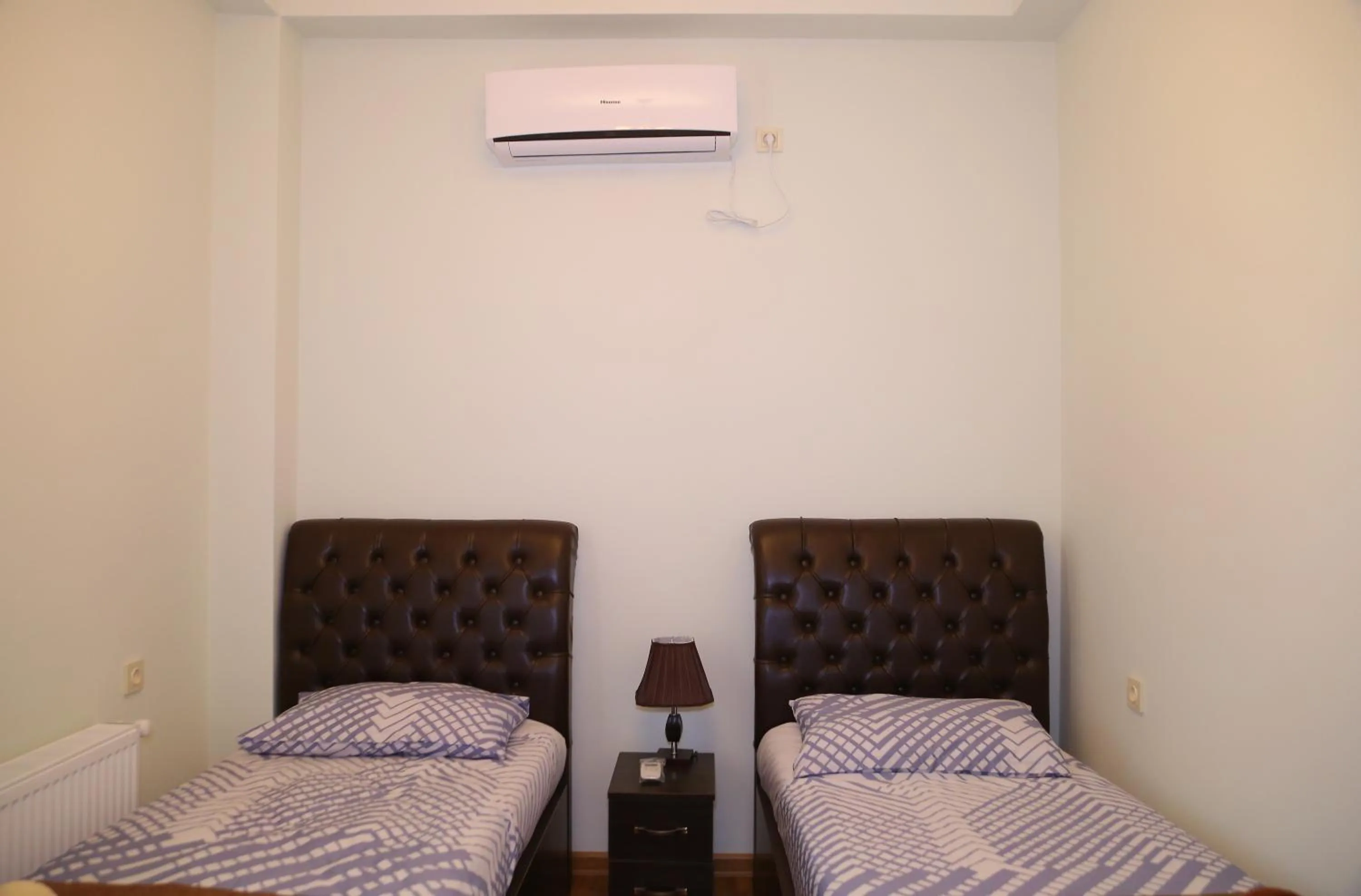 Bedroom, Bed in Hotel Balcony