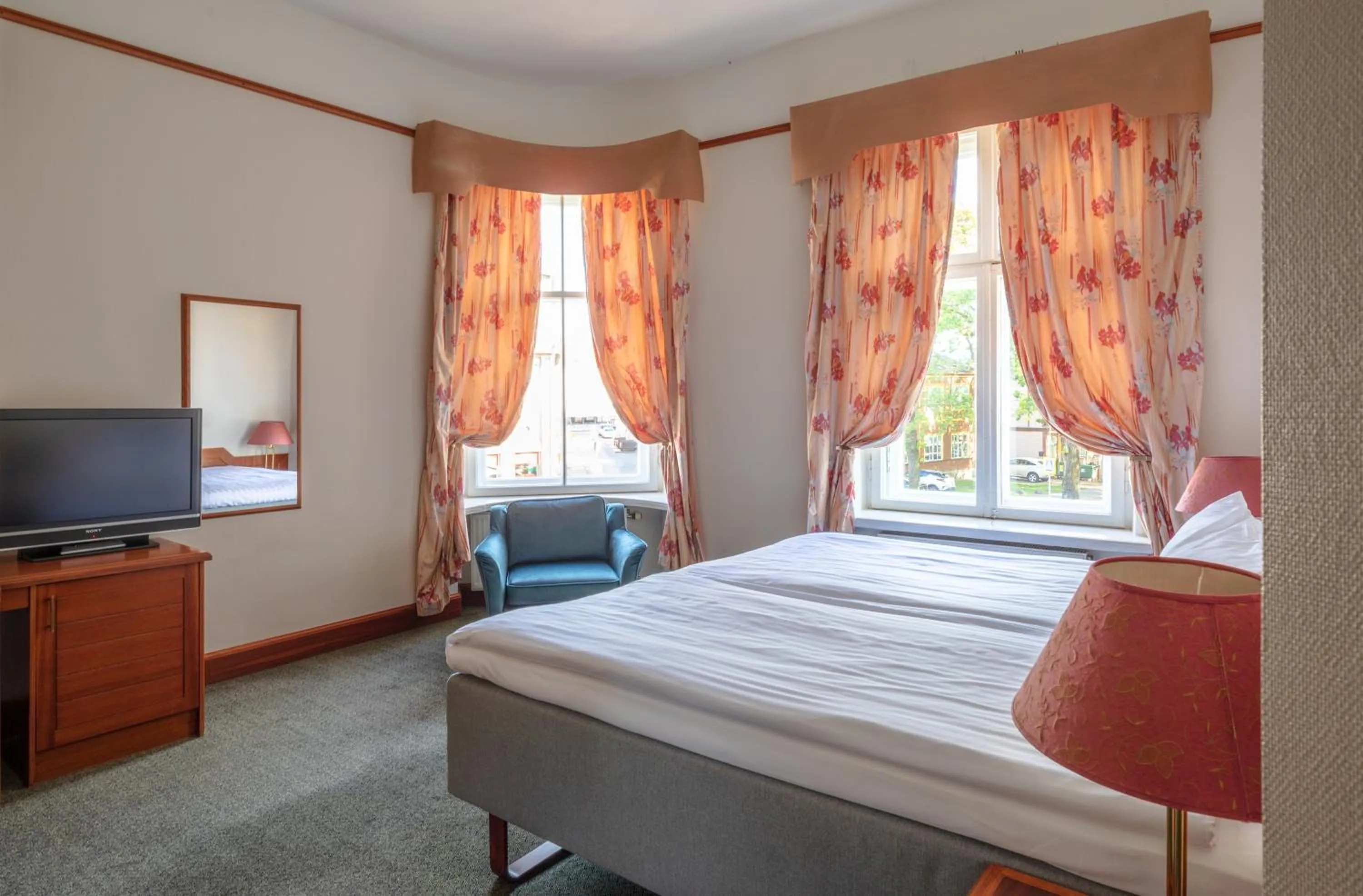 Bed in Hotel Victoria