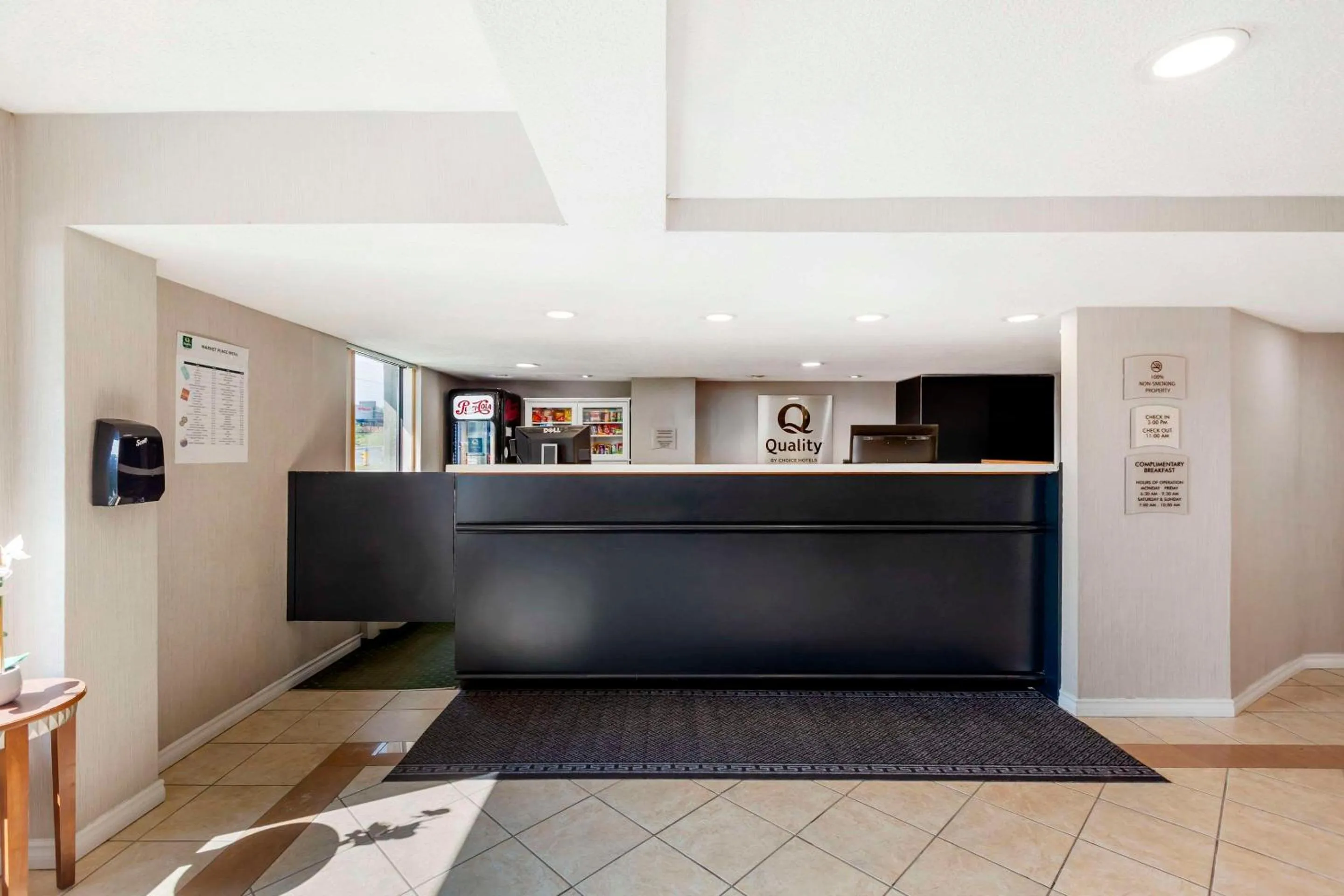 Lobby or reception in Quality Inn