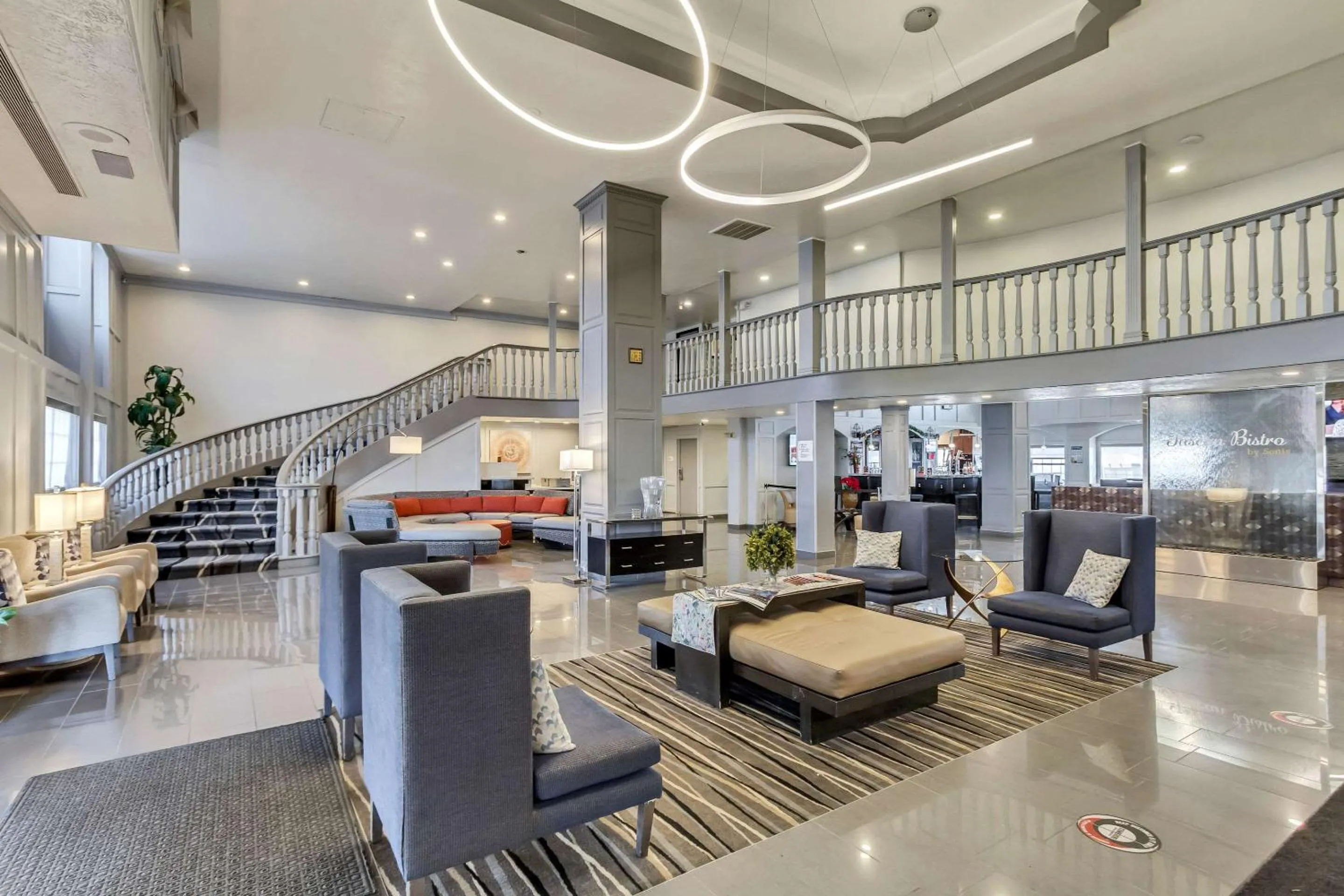 Lobby or reception in Radisson Hotel Salt Lake City Airport