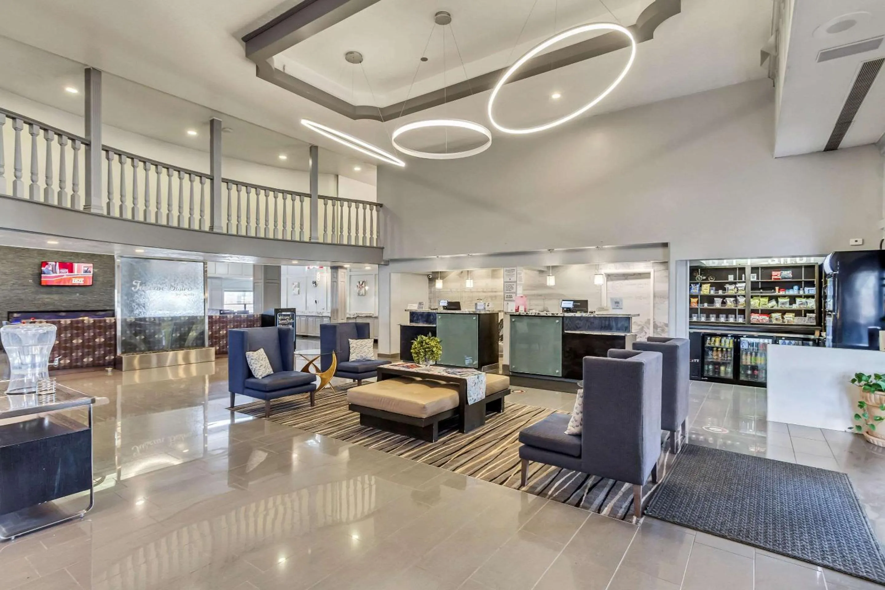 Lobby or reception in Radisson Hotel Salt Lake City Airport