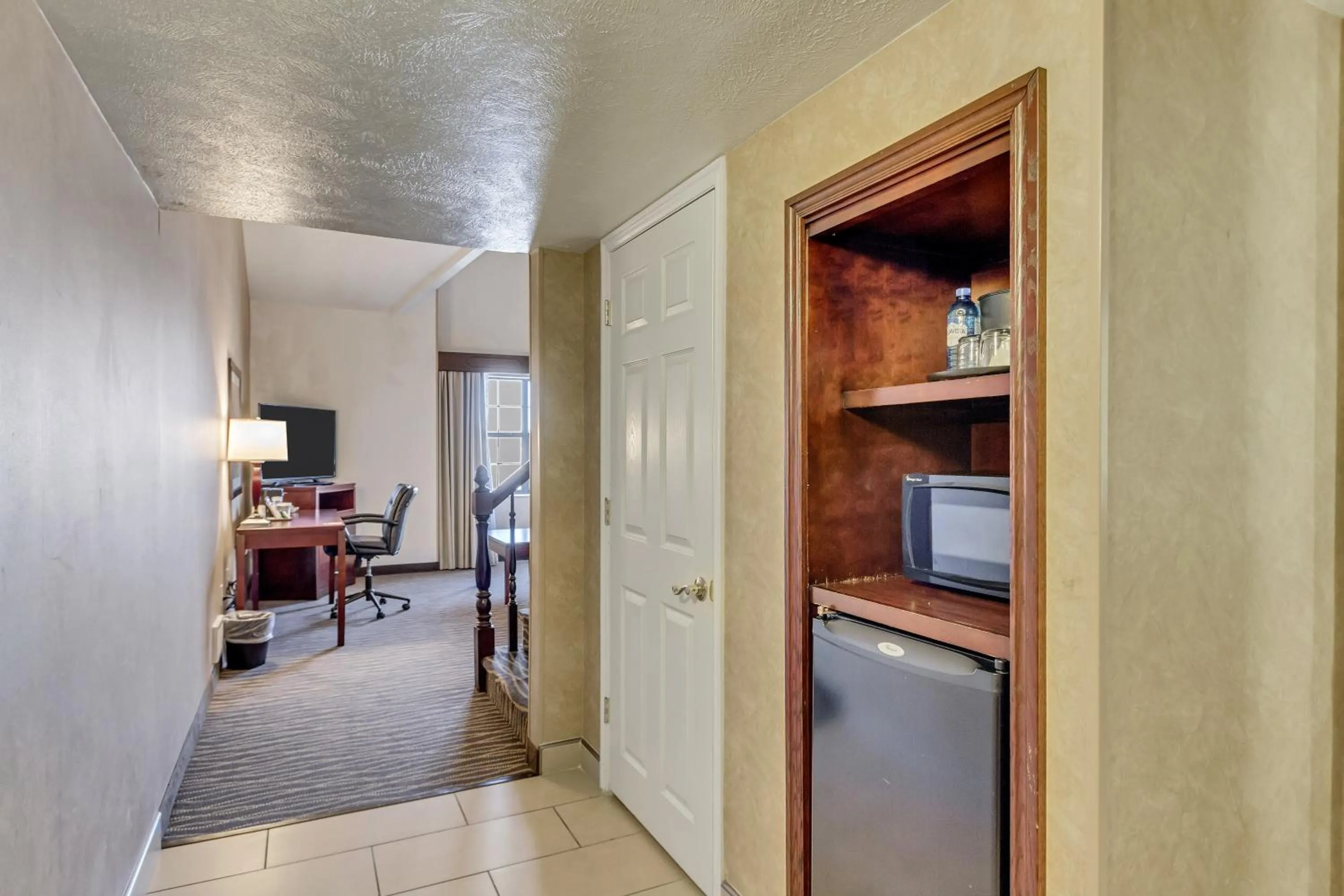 TV and multimedia in Radisson Hotel Salt Lake City Airport