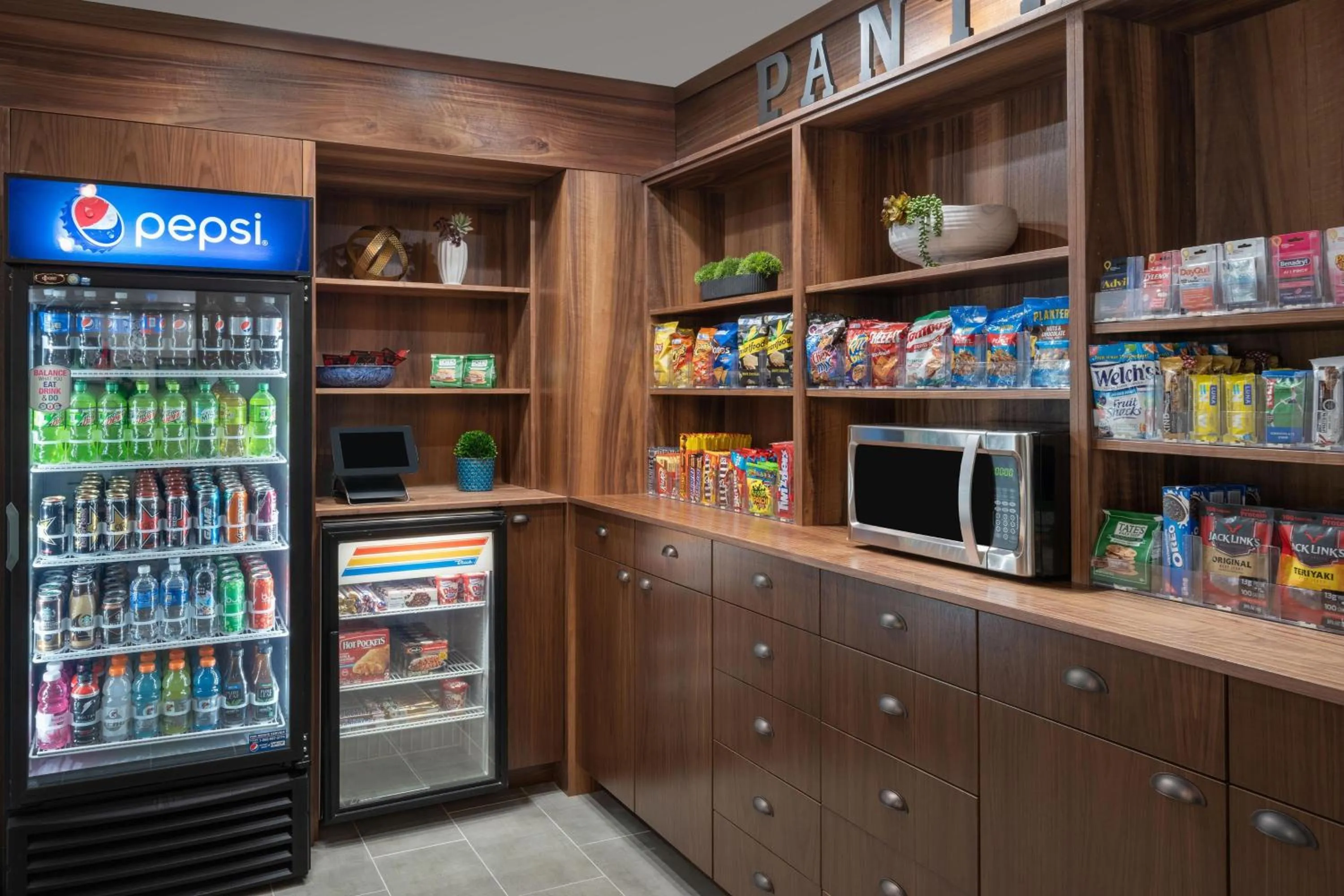 Restaurant/places to eat in Four Points by Sheraton Chicago Schaumburg