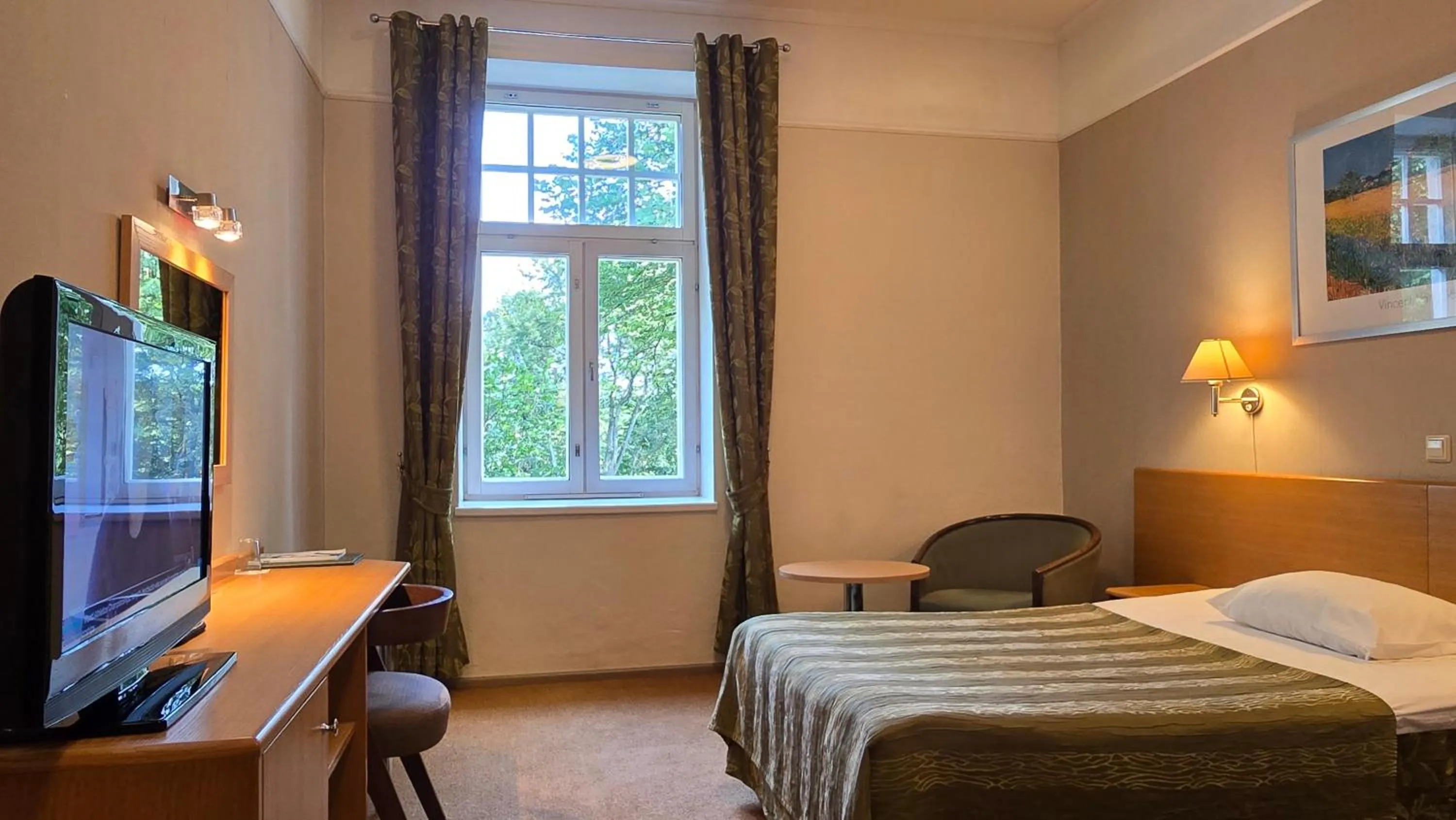 Bed in Barclay Hotel