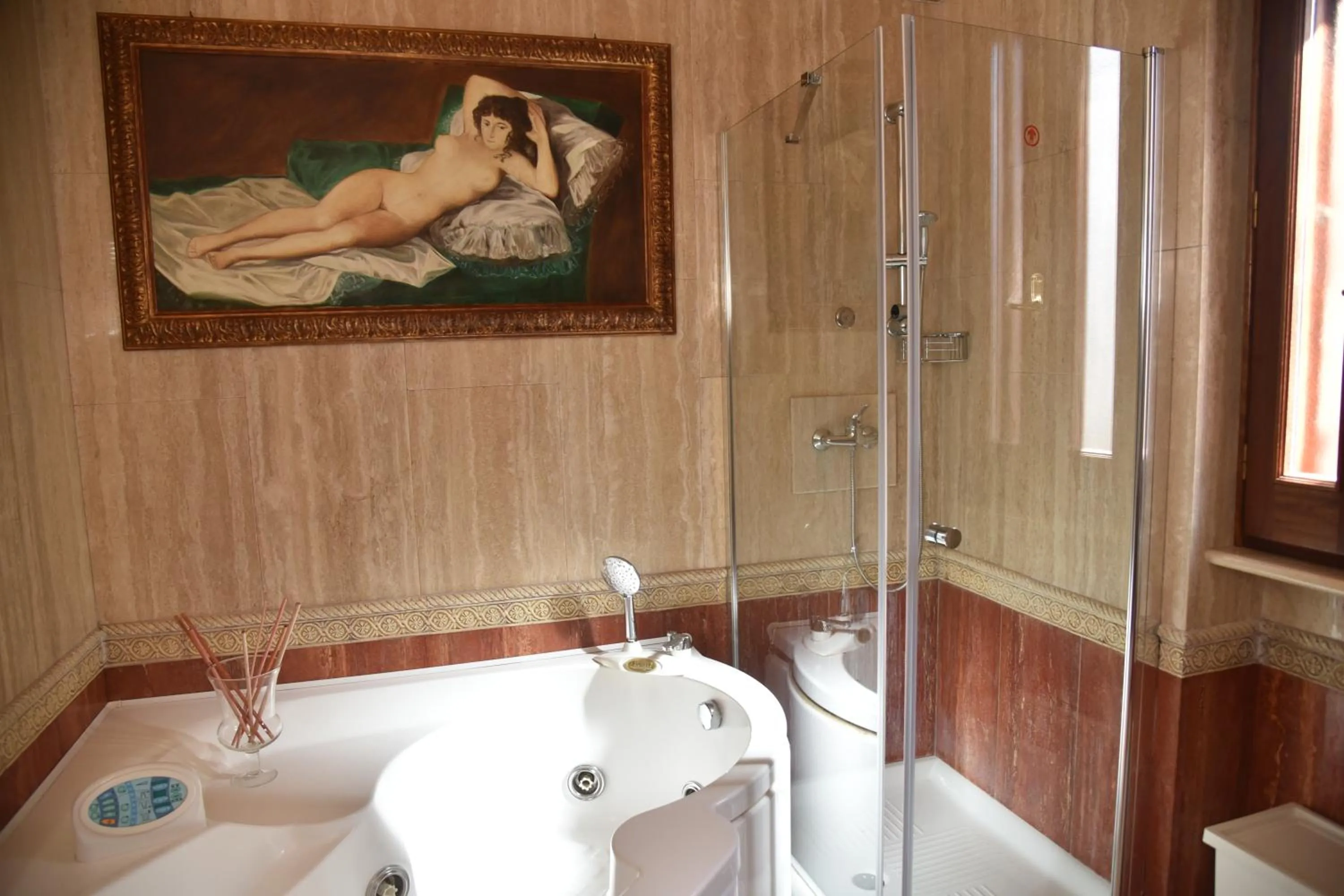 Hot Tub in Masseria Fragnale