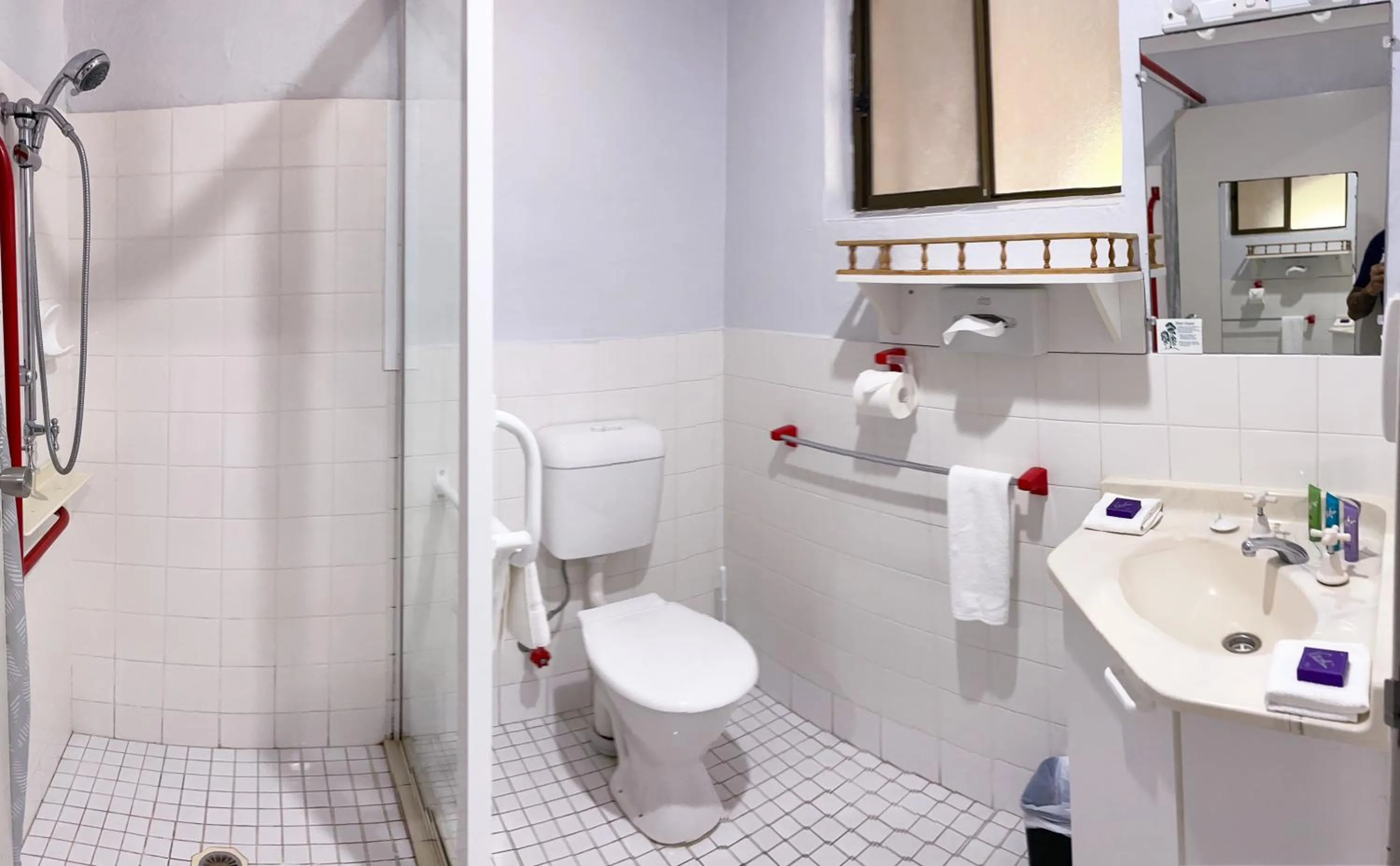 Shower in Costa Rica Motel