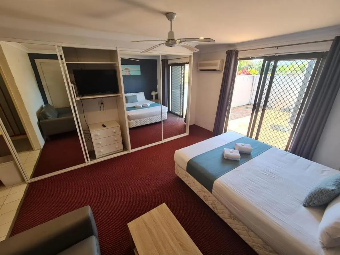 Bed in Costa Rica Motel