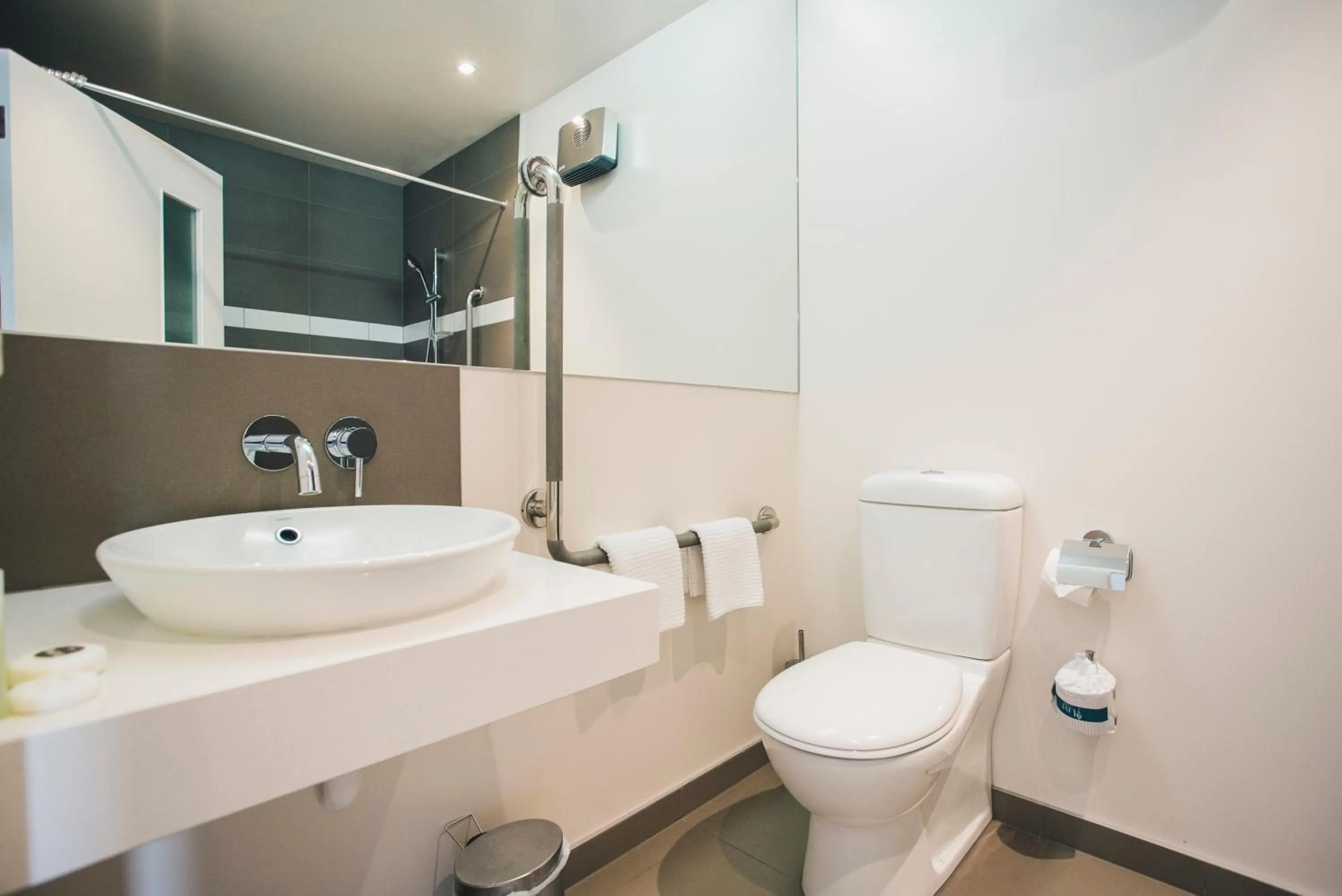 Bathroom in Hawea Hotel