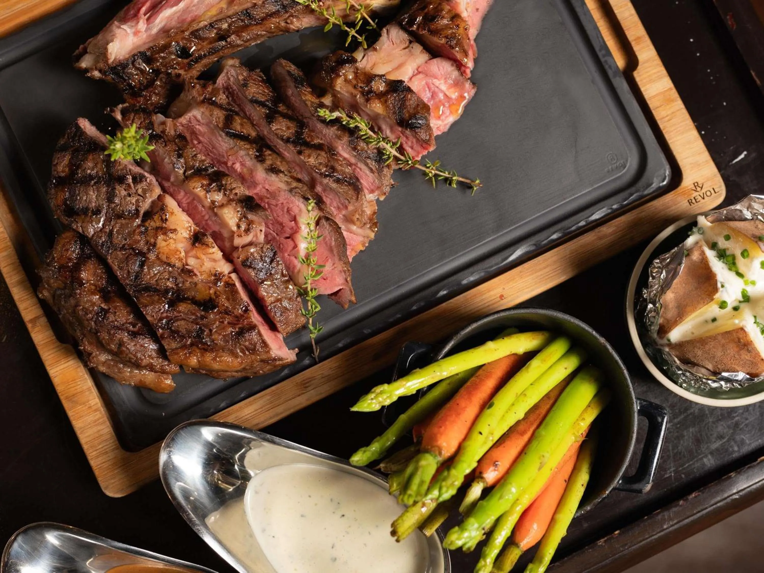 Restaurant/places to eat in Sofitel Phnom Penh Phokeethra