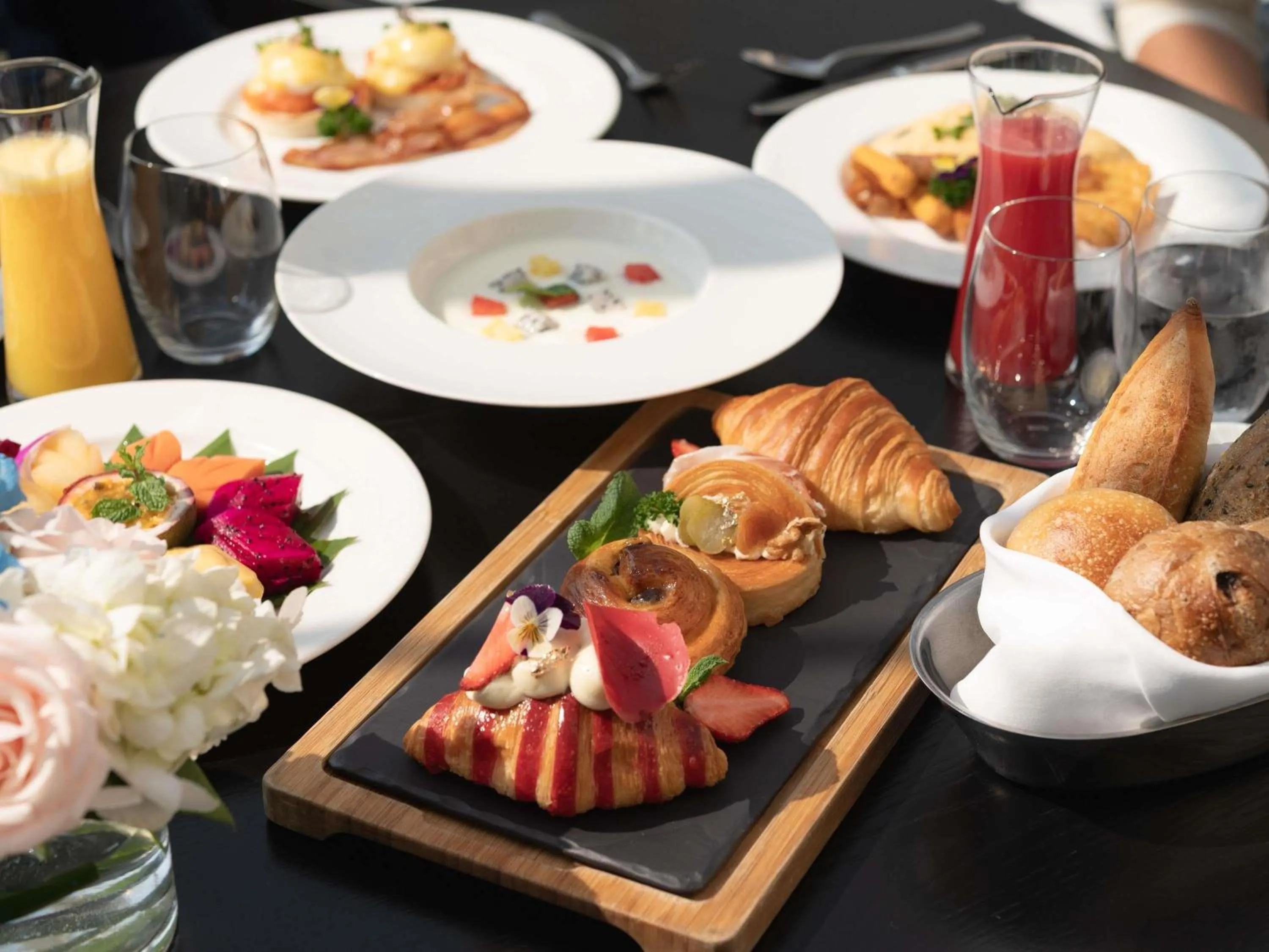 Breakfast in Sofitel Phnom Penh Phokeethra