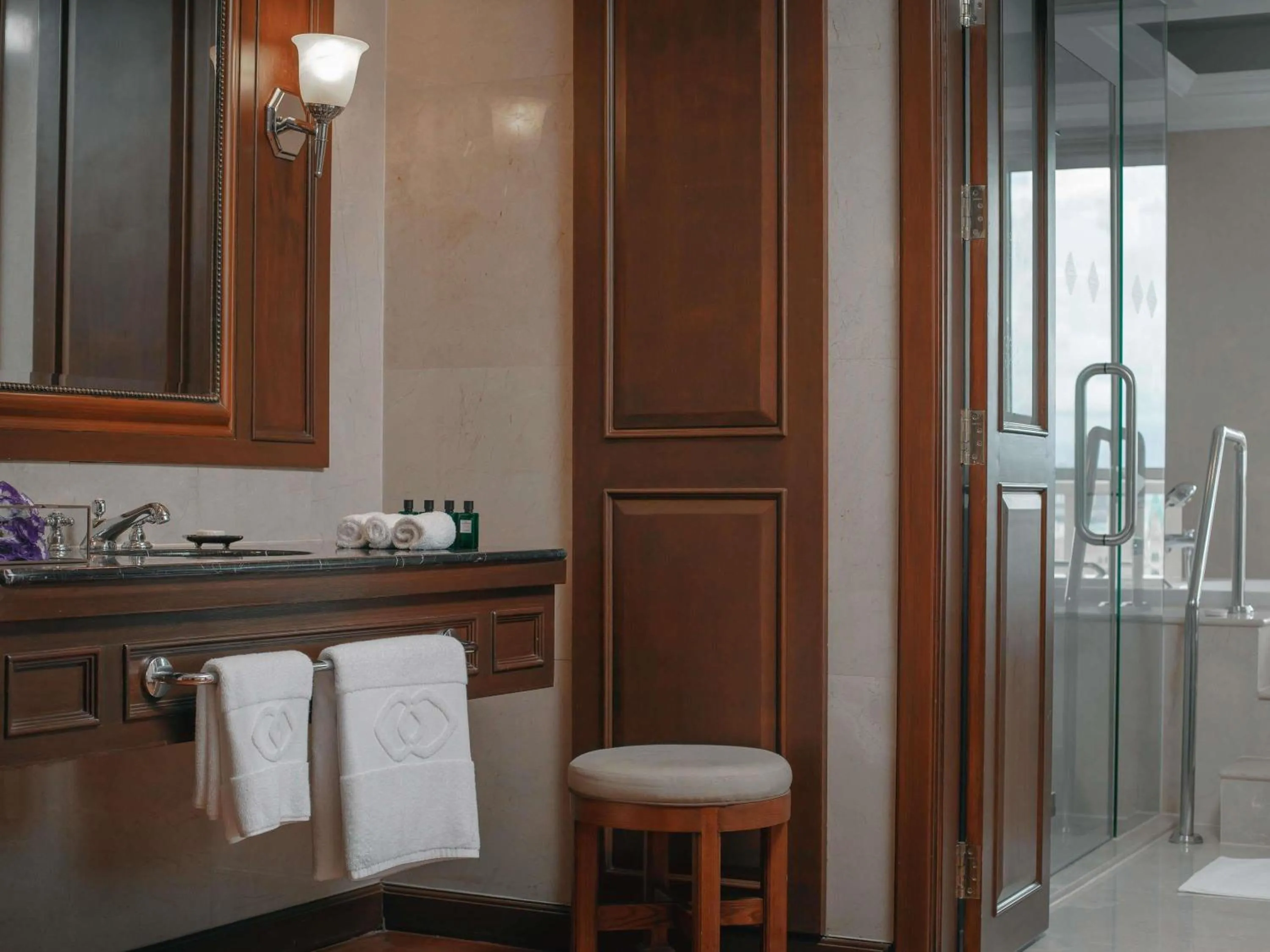 Bedroom in Sofitel Phnom Penh Phokeethra