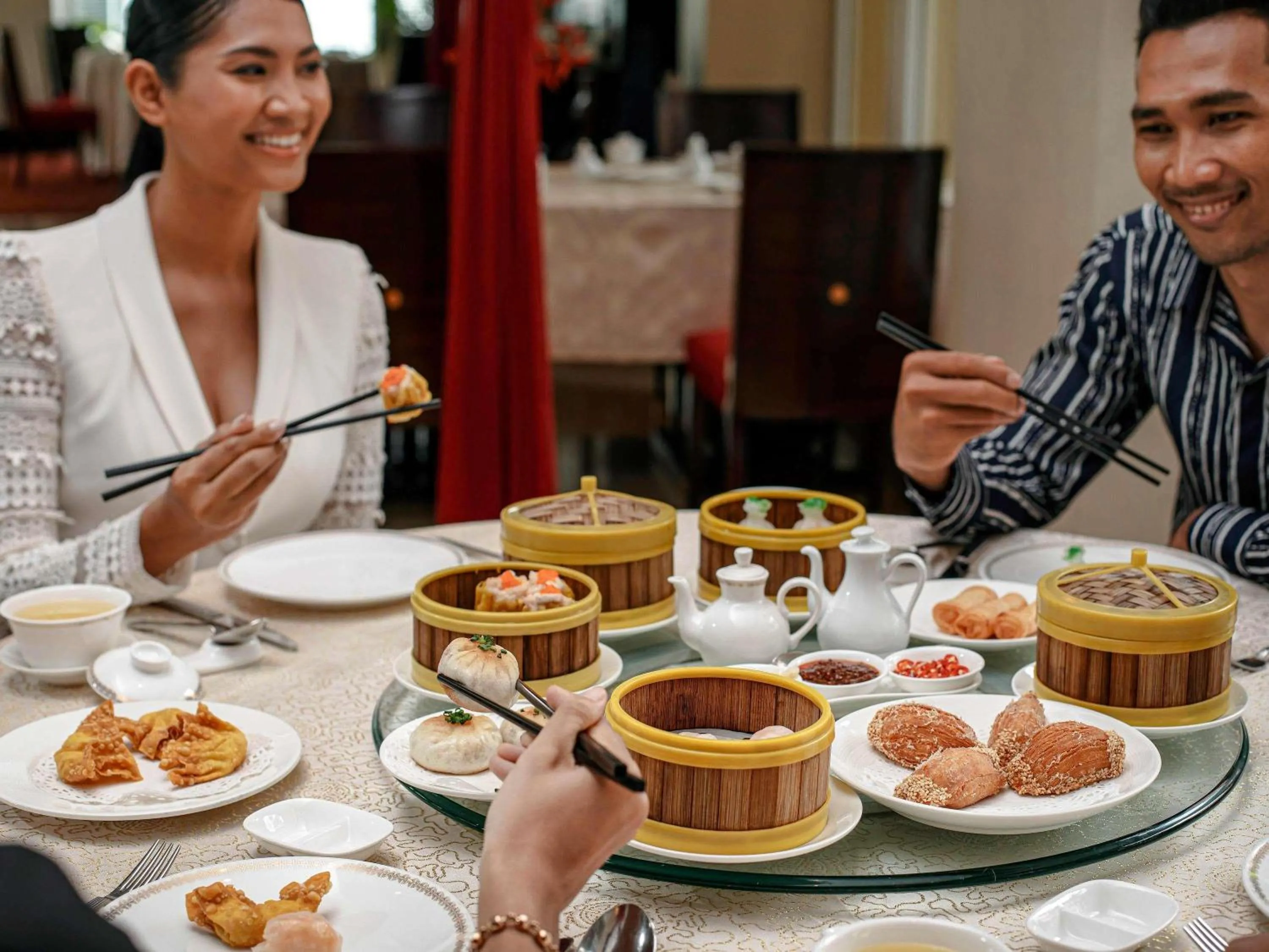 Restaurant/places to eat in Sofitel Phnom Penh Phokeethra