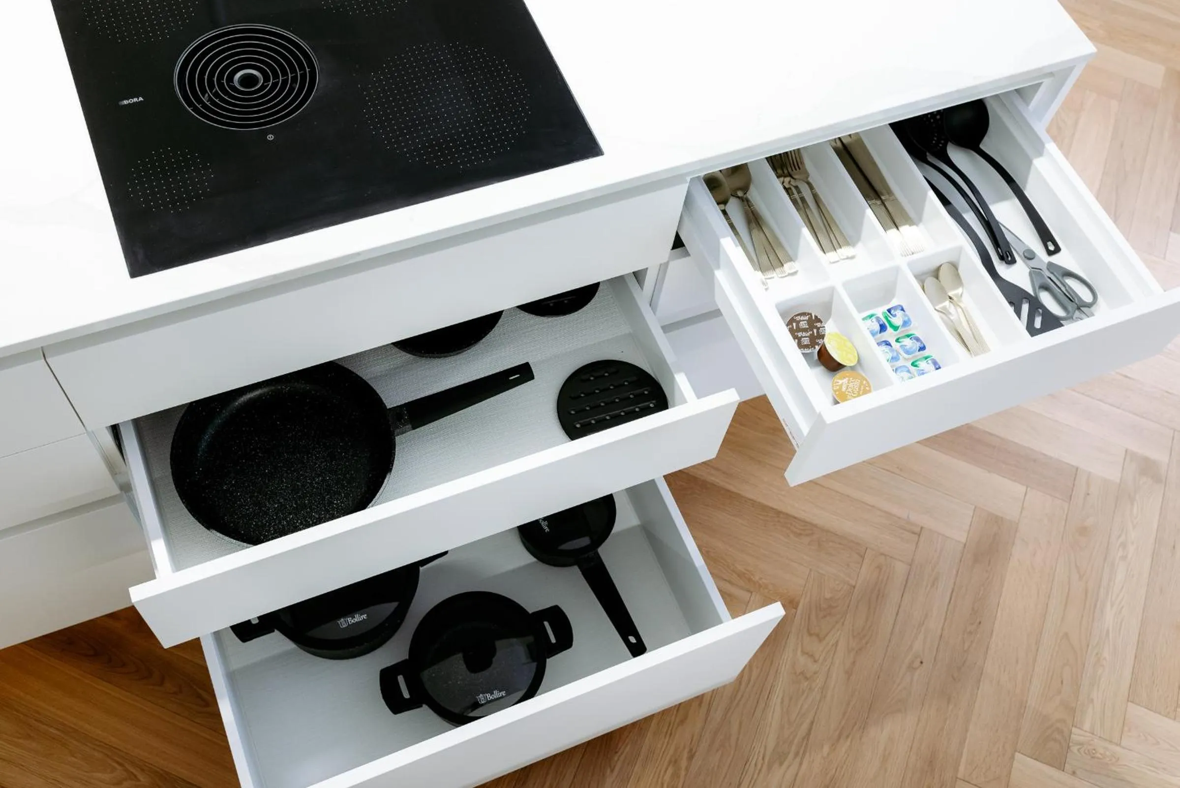 Kitchen or kitchenette in Hestia Hotel Barons Old Town