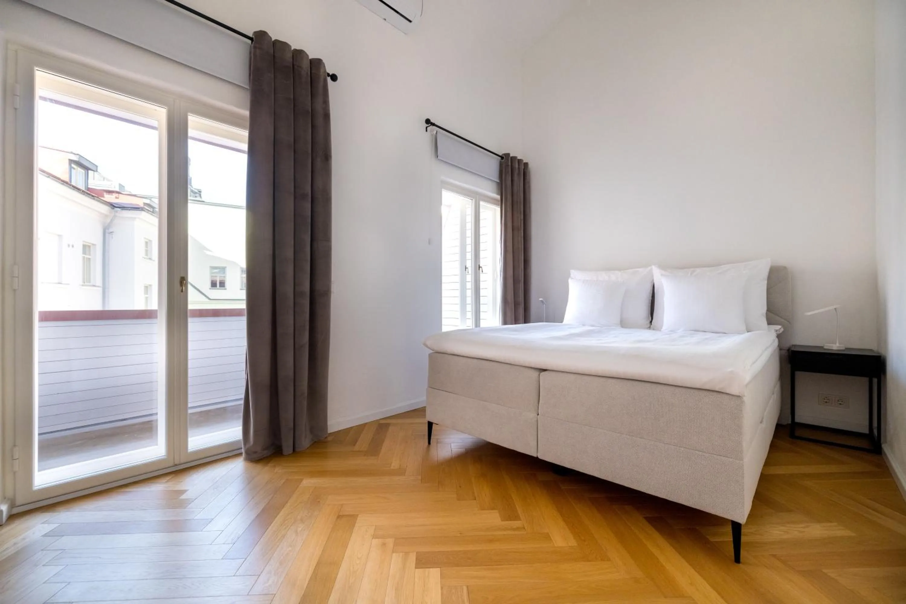 Bed in Hestia Hotel Barons Old Town