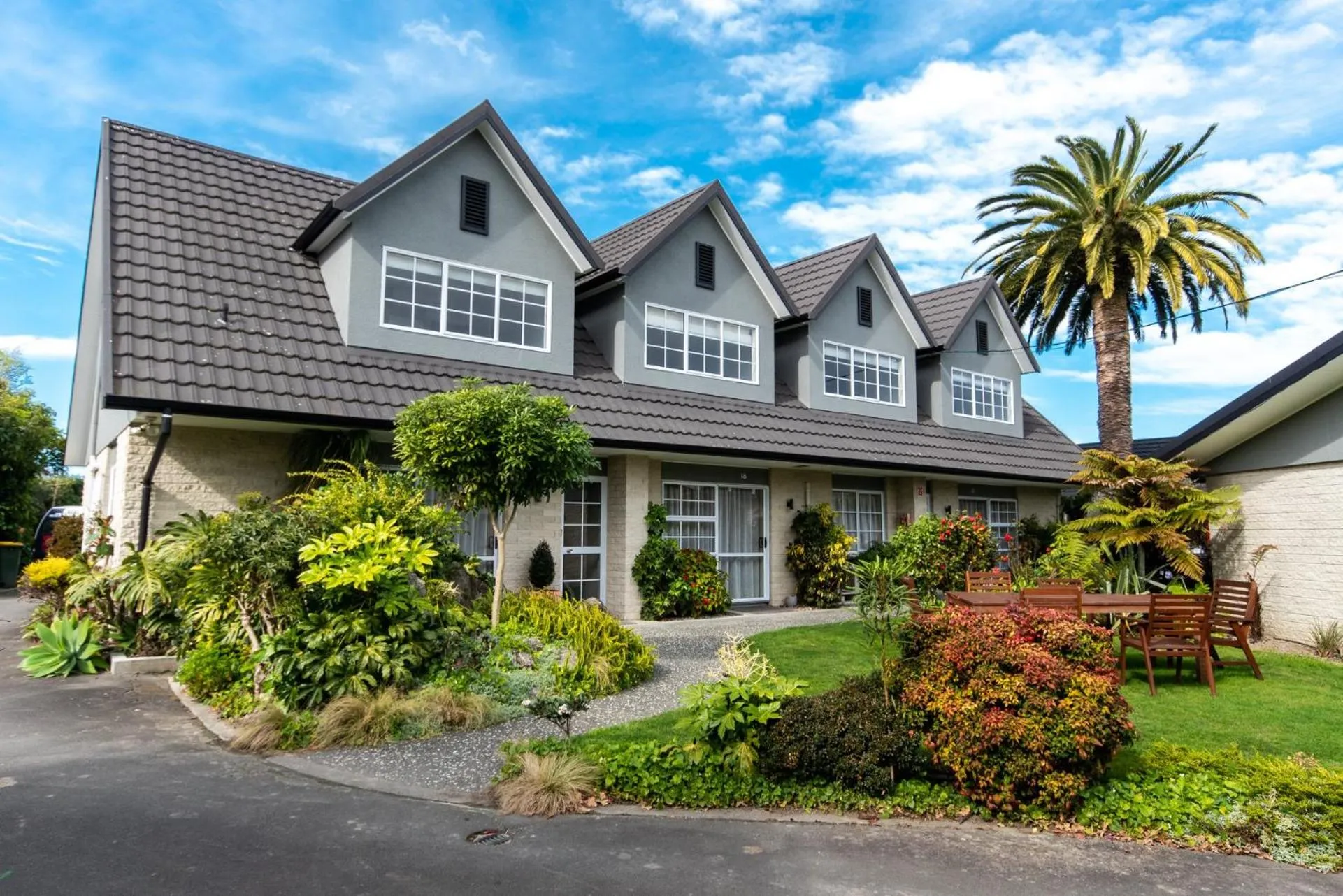 Property building in ASURE Colonial Lodge Motel