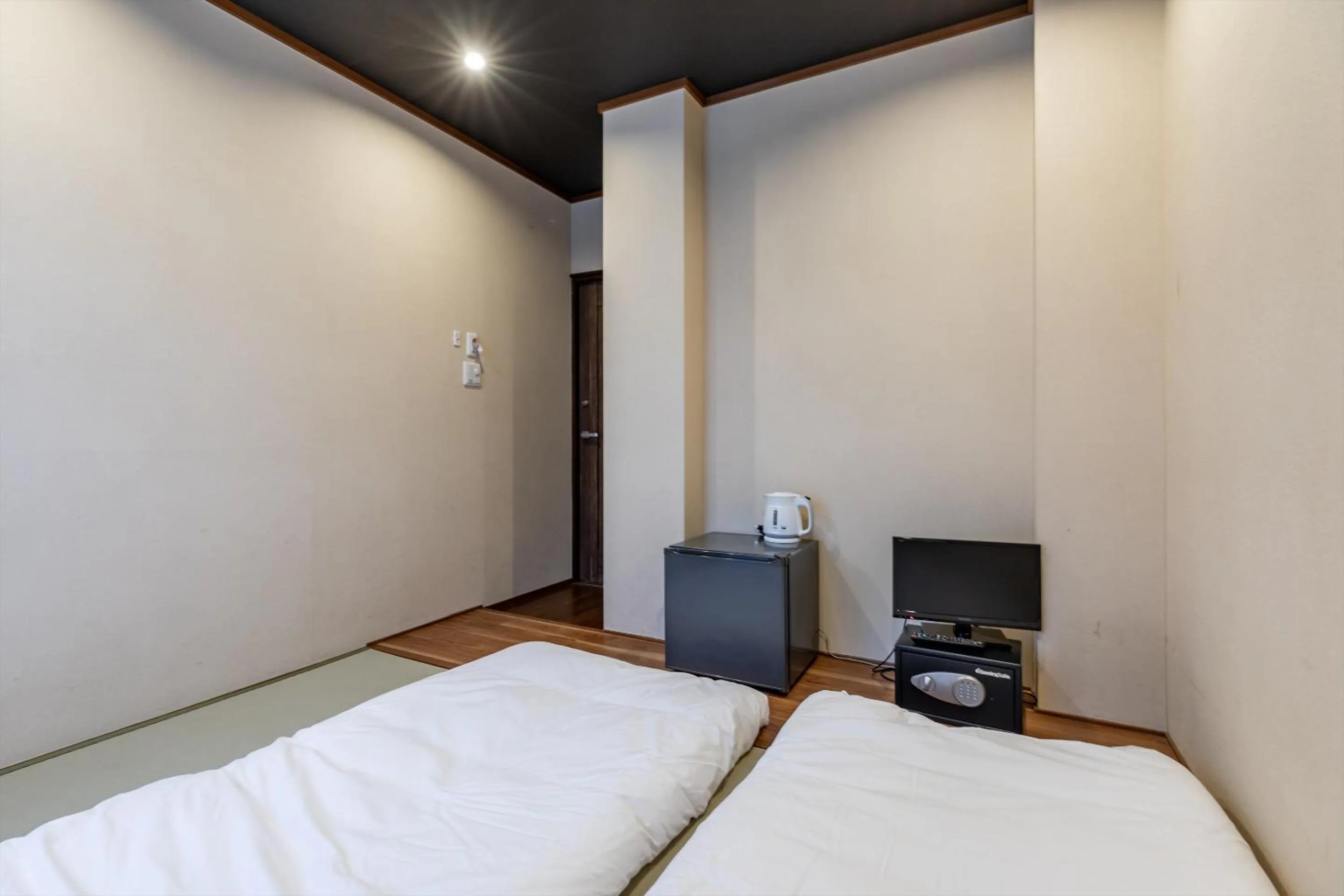 Bed in Seiki Kyoto Station