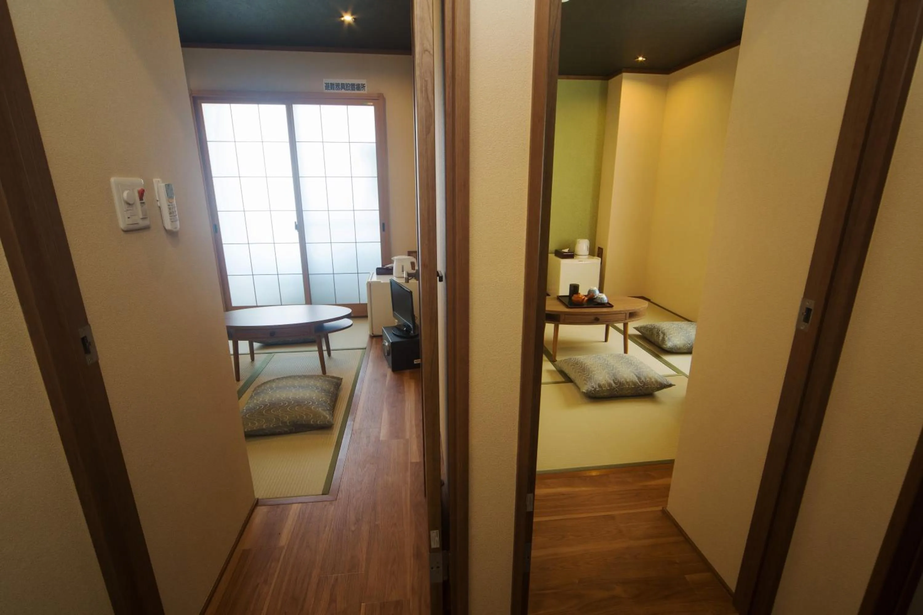 Seating area, Bed in Seiki Kyoto Station