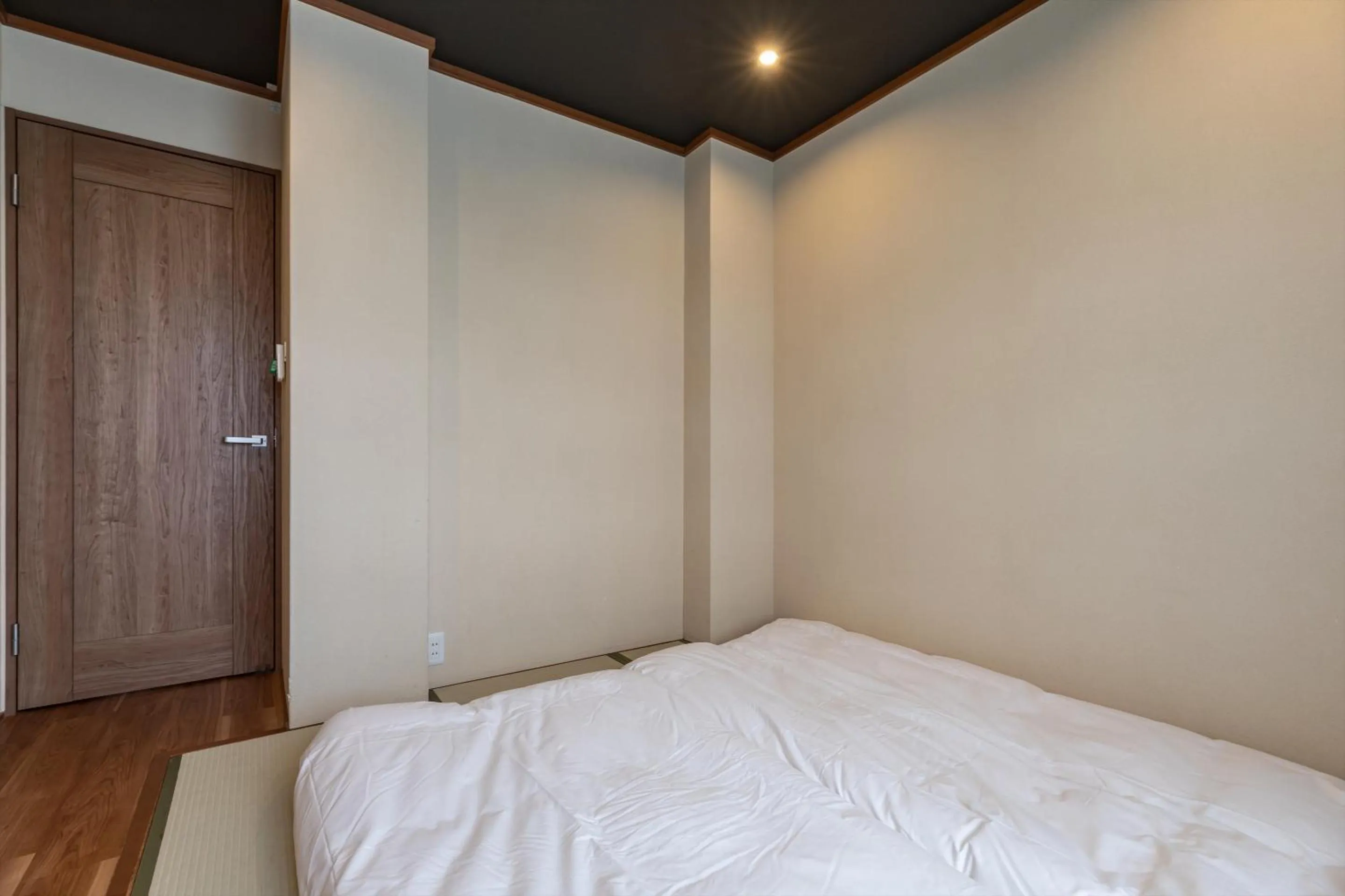 Bed in Seiki Kyoto Station