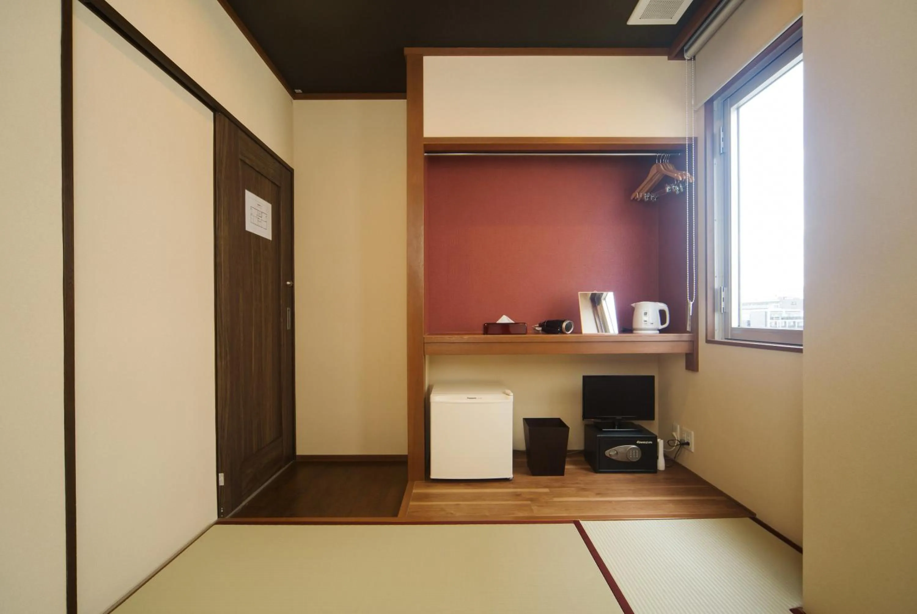 Seating area in Seiki Kyoto Station