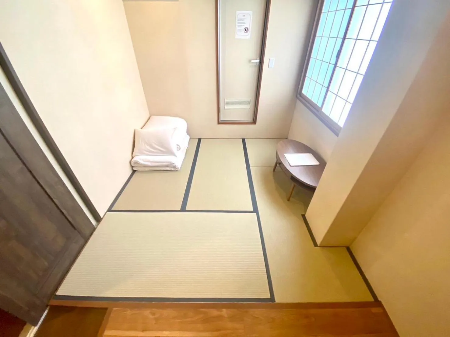 Bed in Seiki Kyoto Station