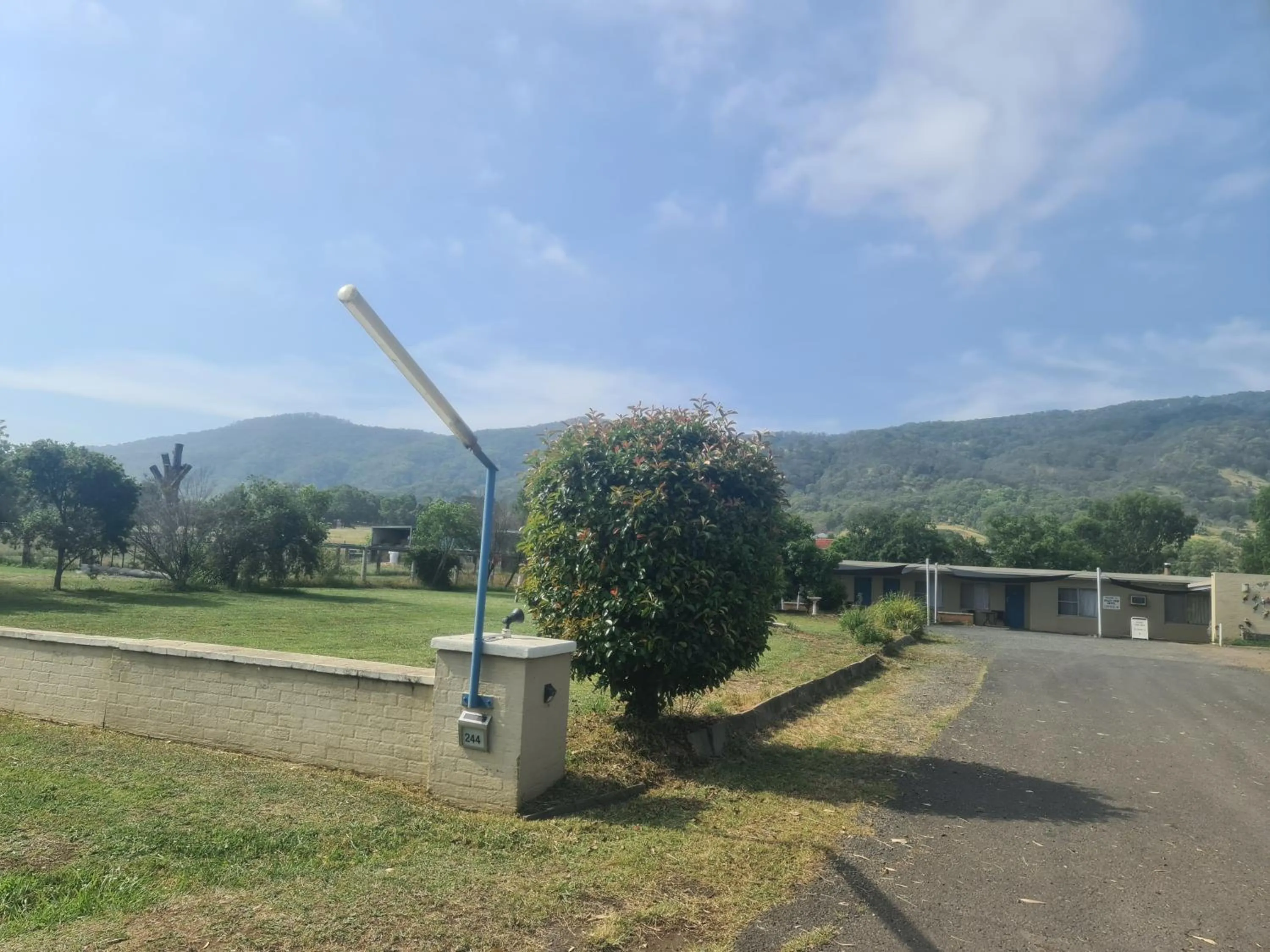 Facade/entrance in Valley View Motel