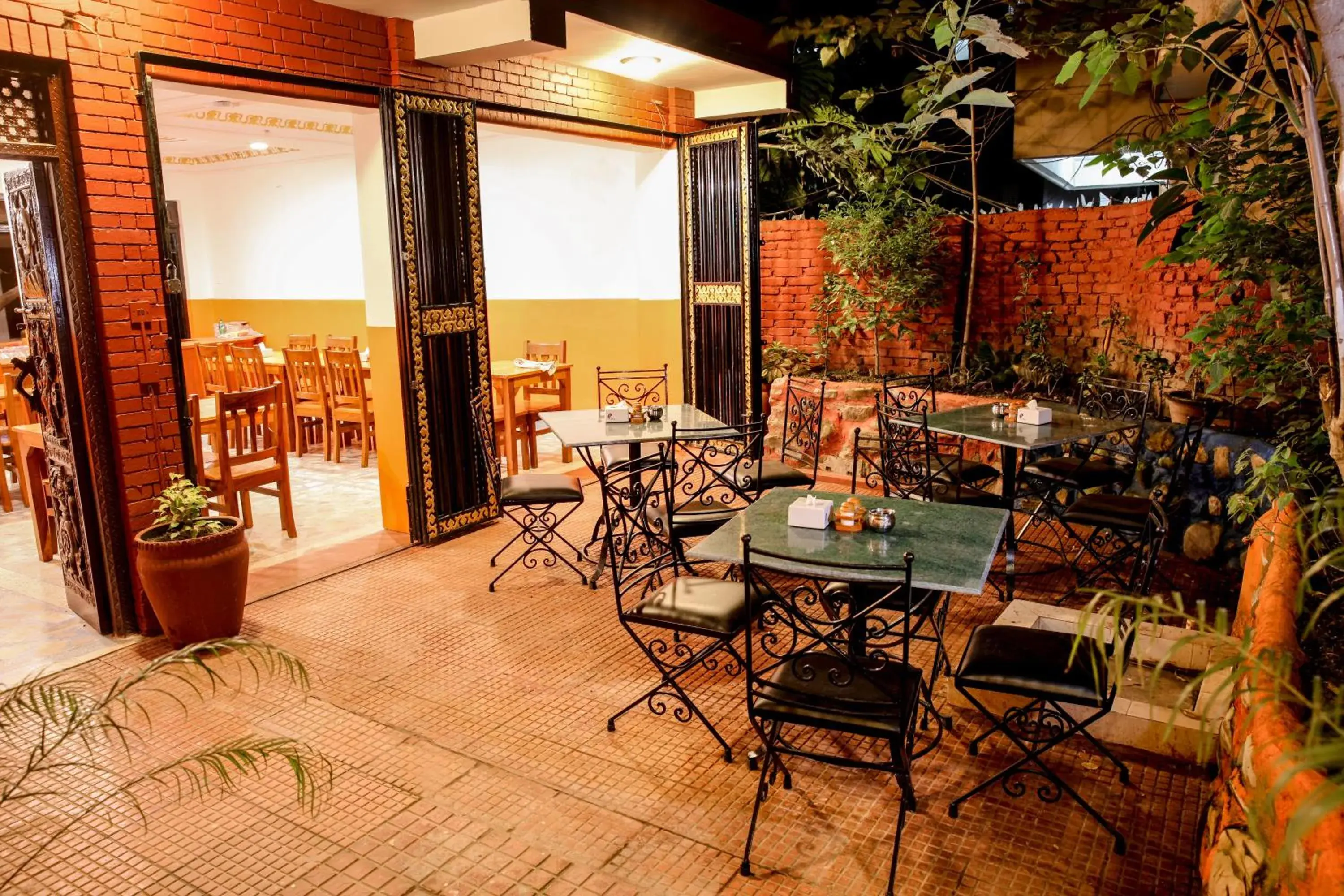 Standard Double or Twin Room in Kathmandu Regency Hotel Standard Double or Twin Room in Kathmandu Regency Hotel