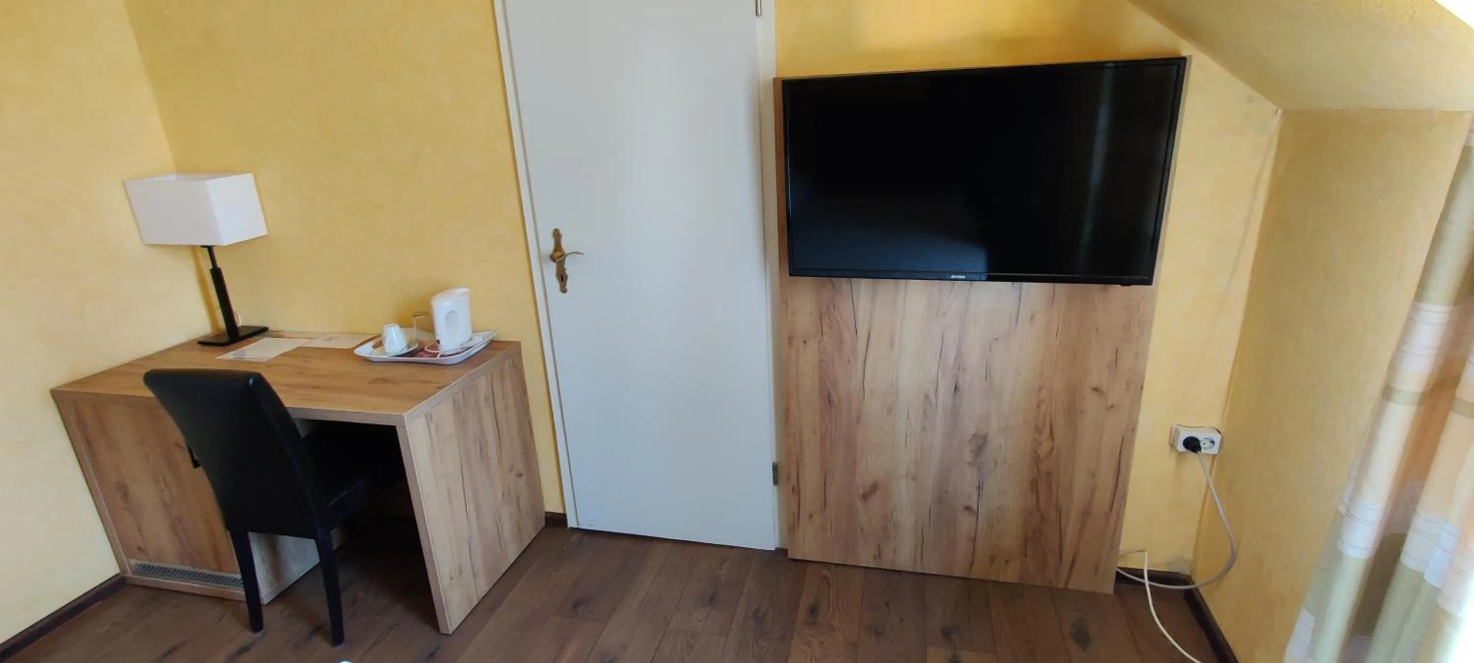 Photo of the whole room in Alte Direktionsvilla Hotel Kupfermühle