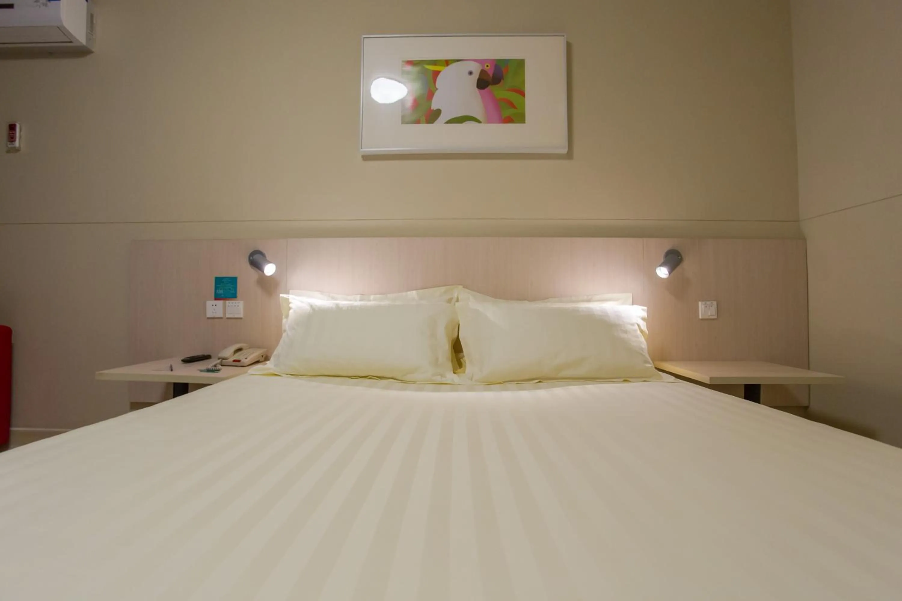 Photo of the whole room in Jinjiang Inn - Beijing Daxing Development Zone