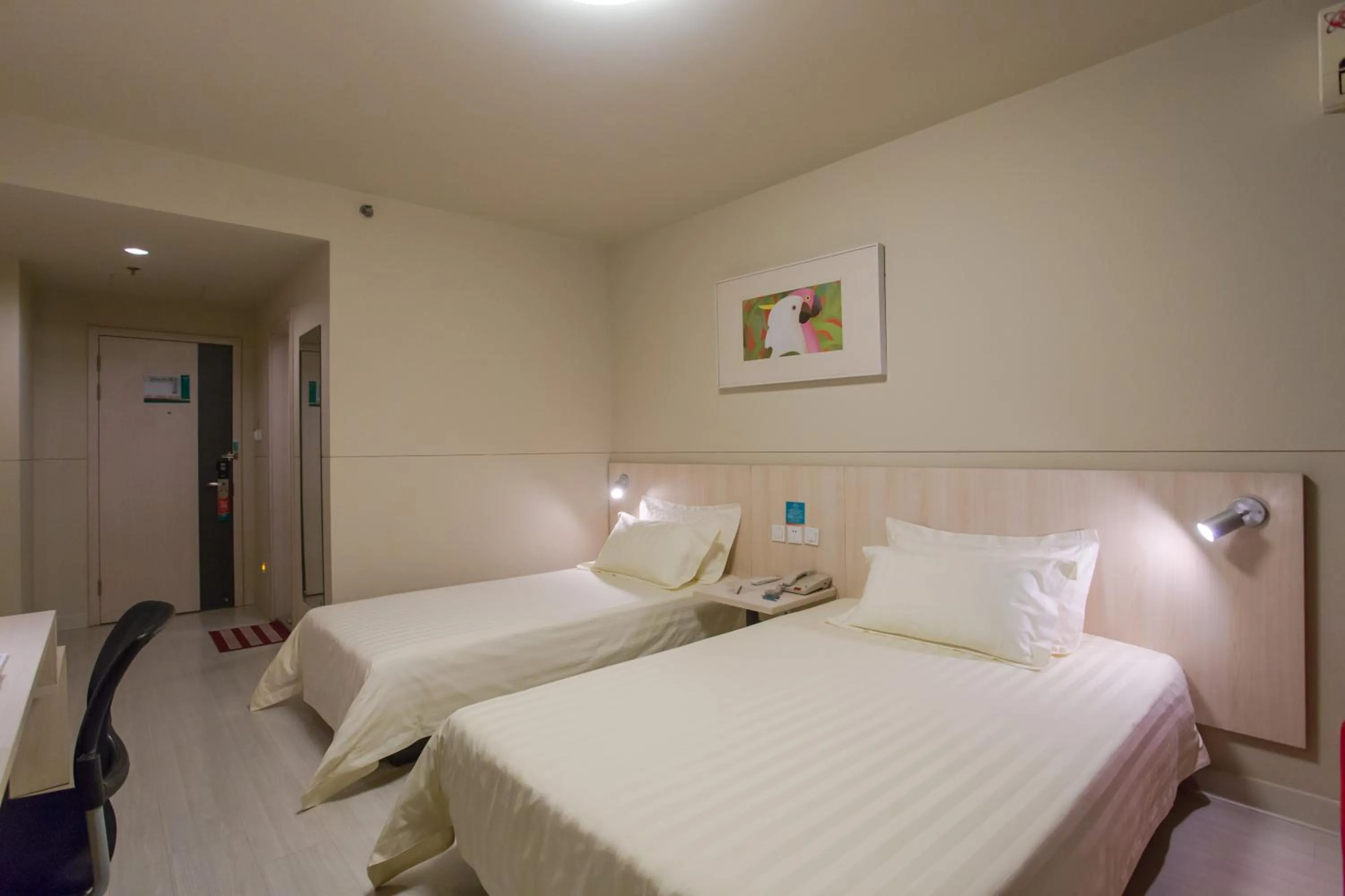 bunk bed in Jinjiang Inn - Beijing Daxing Development Zone