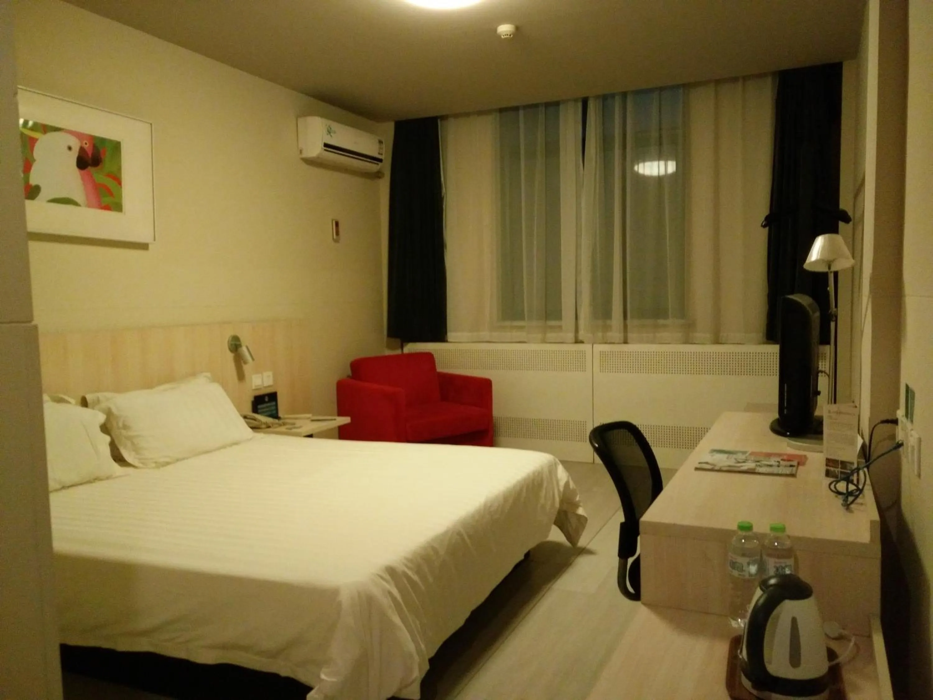 Photo of the whole room in Jinjiang Inn - Beijing Daxing Development Zone