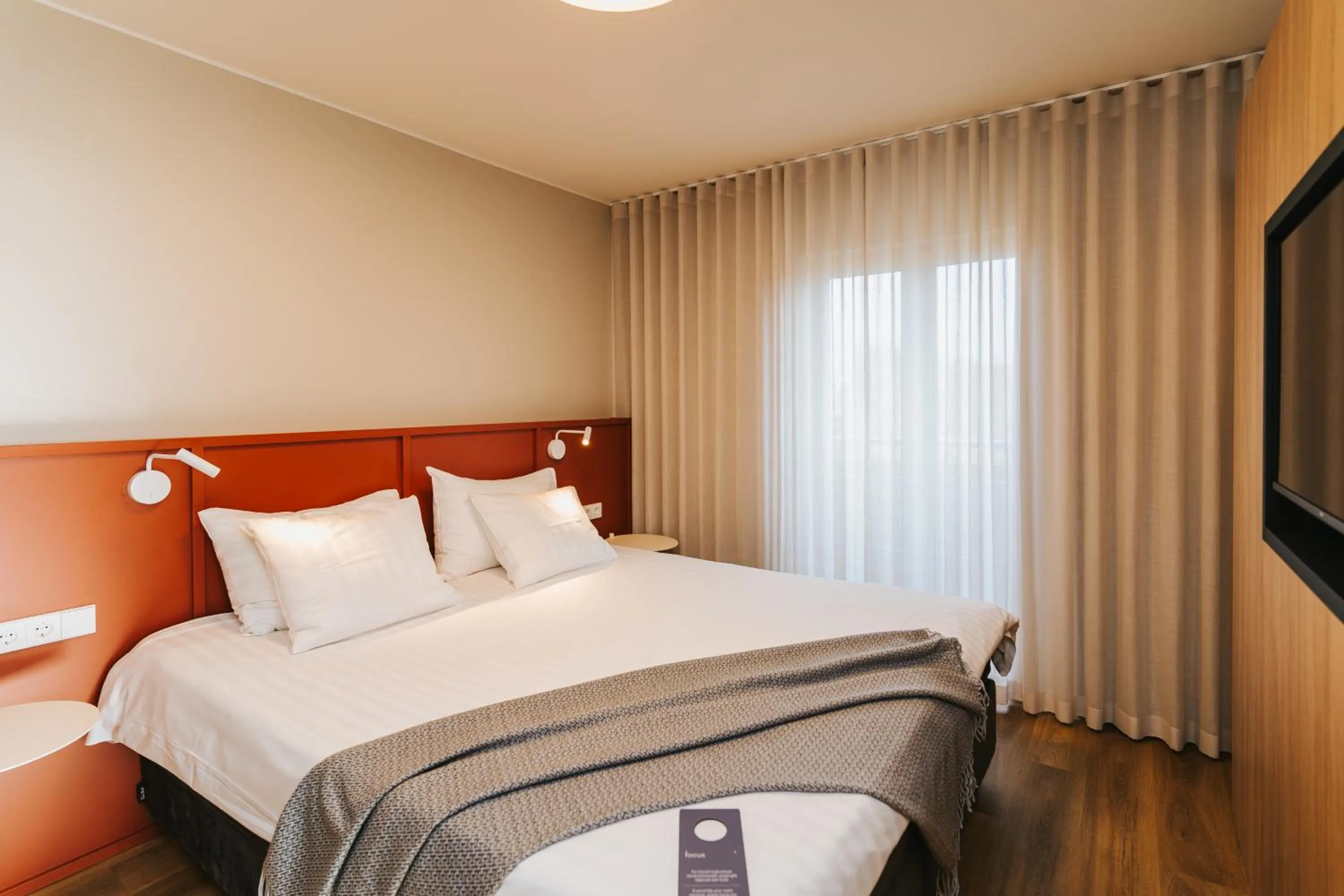 Bed in Hestia Hotel Strand