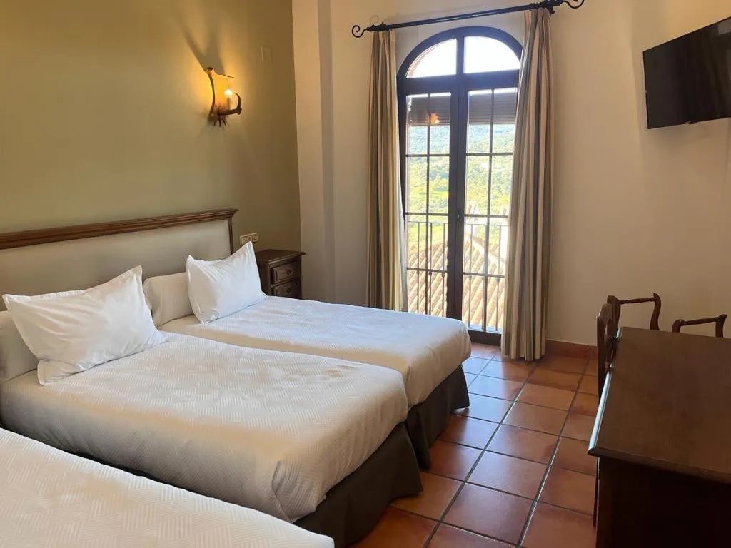 Bed in Hotel Sierra de Ubrique