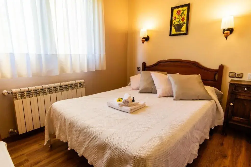 Apartment with Mountain View in Hotel Peña Pandos Apartment with Mountain View in Hotel Peña Pandos