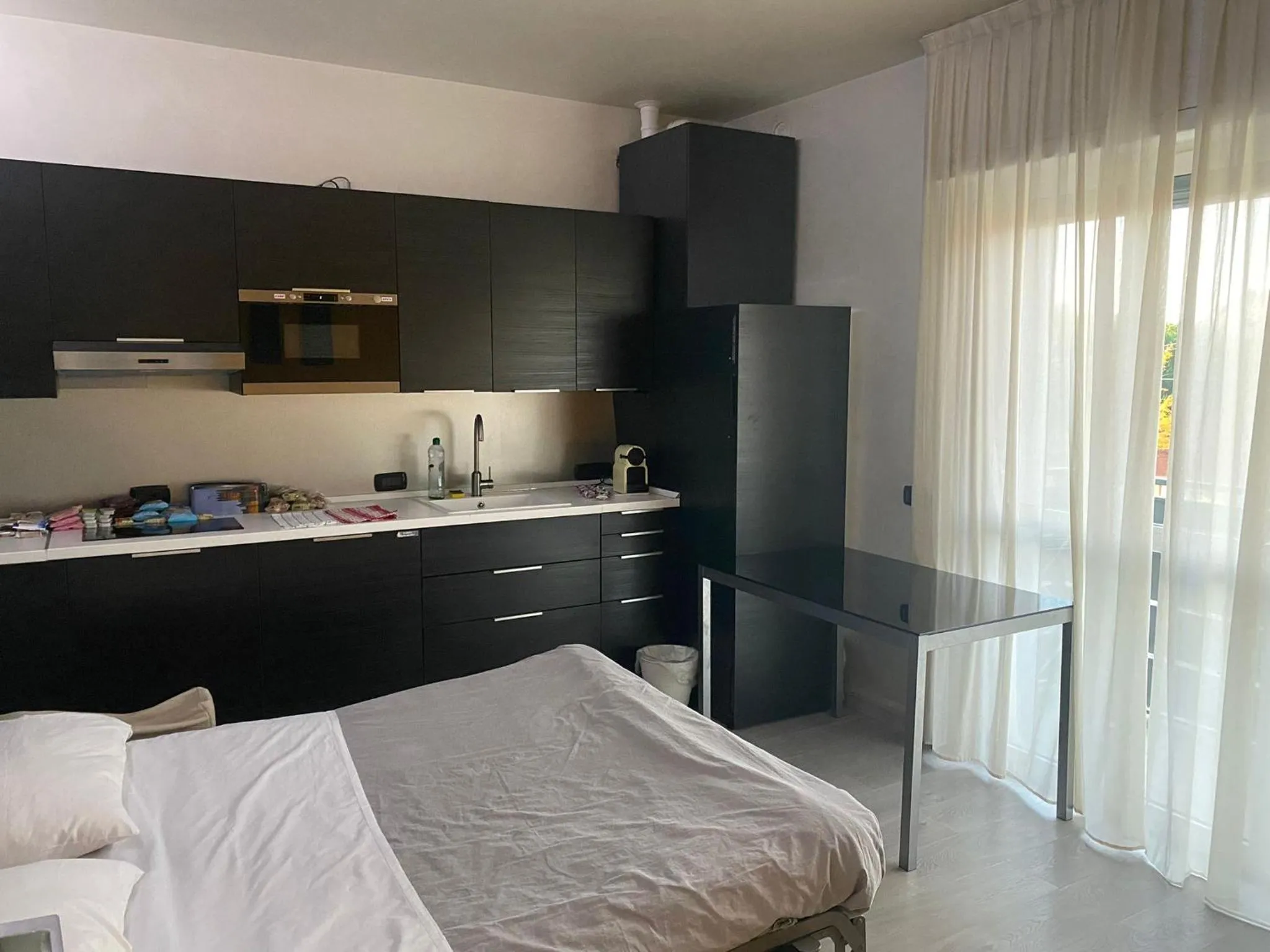 Bed in B2In Suite & Office