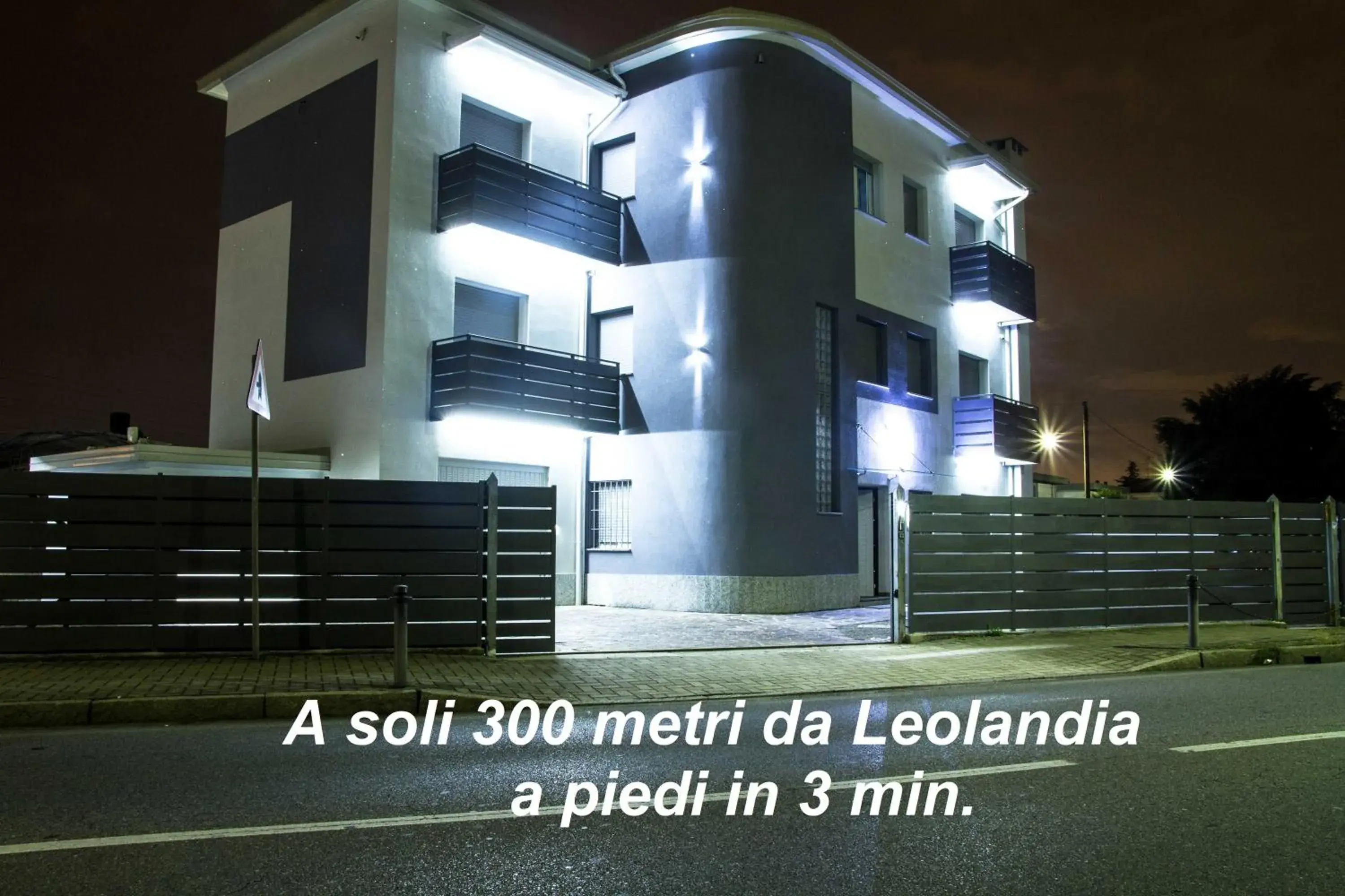 B2In Suite & Office B2In Suite & Office