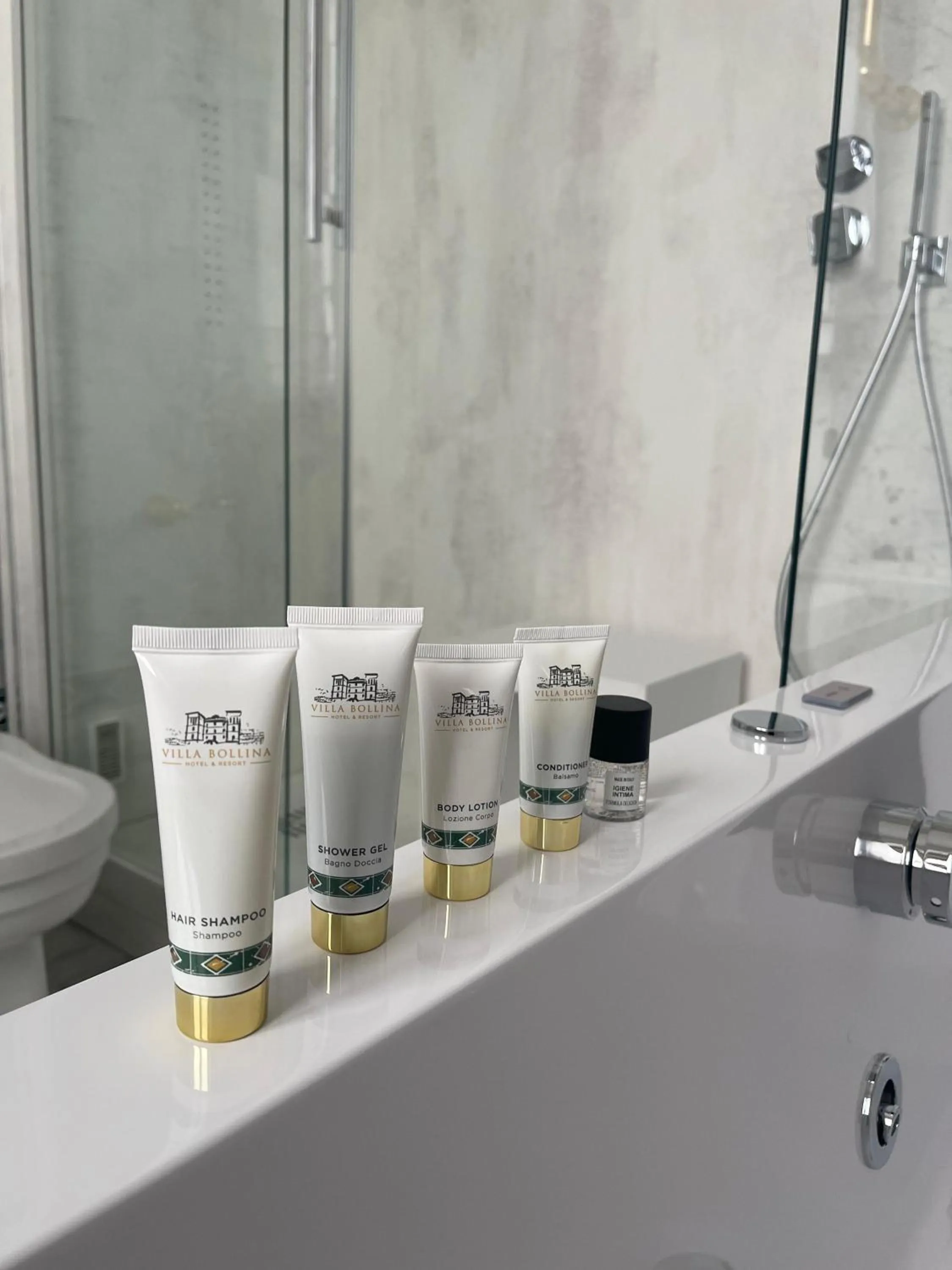 Bathroom in Hotel Villa La Bollina