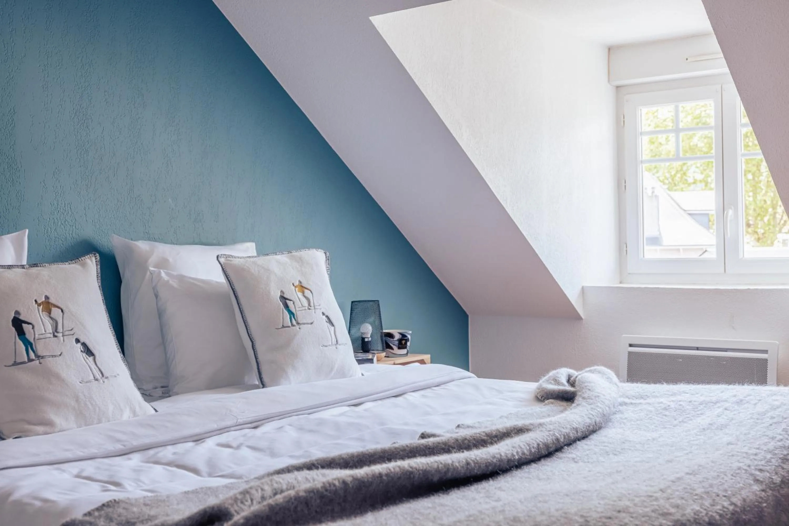 Bed in Appart-Hotel Les Palombieres