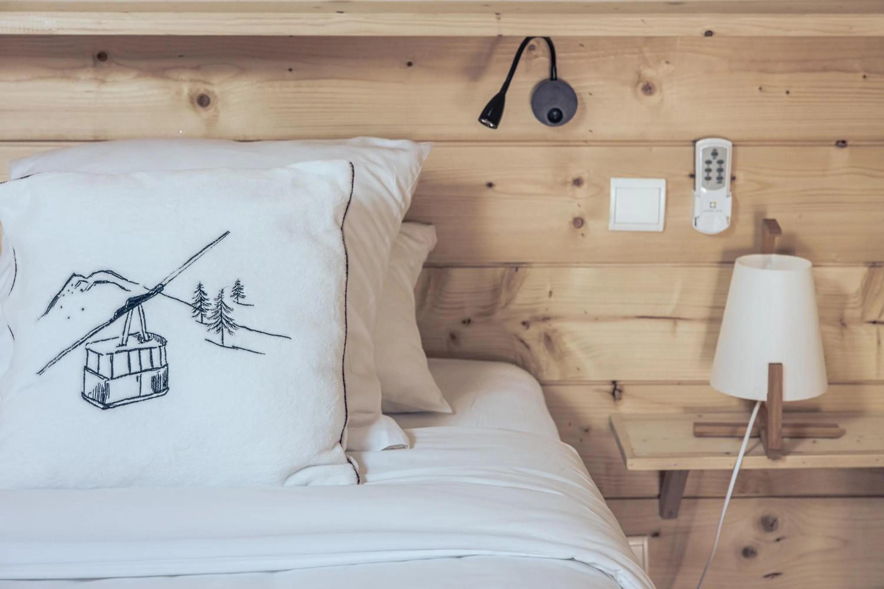 Bed in Appart-Hotel Les Palombieres