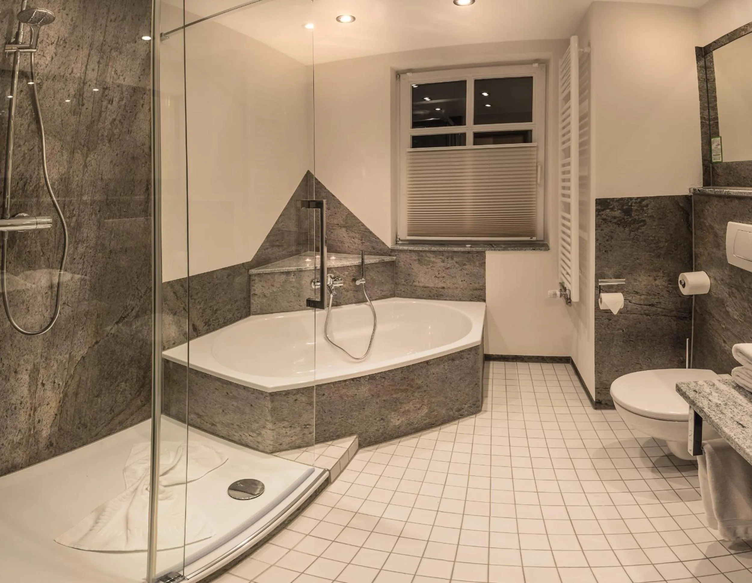 Decorative detail in Hotel Zum Anker-THULLs Restaurant